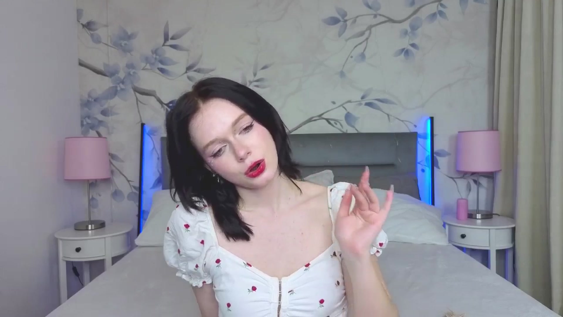 Gallery image thumbnail from Bucks_bunny's myfreecams stream on, 04/13/2026, 22:25 image 6 of 20