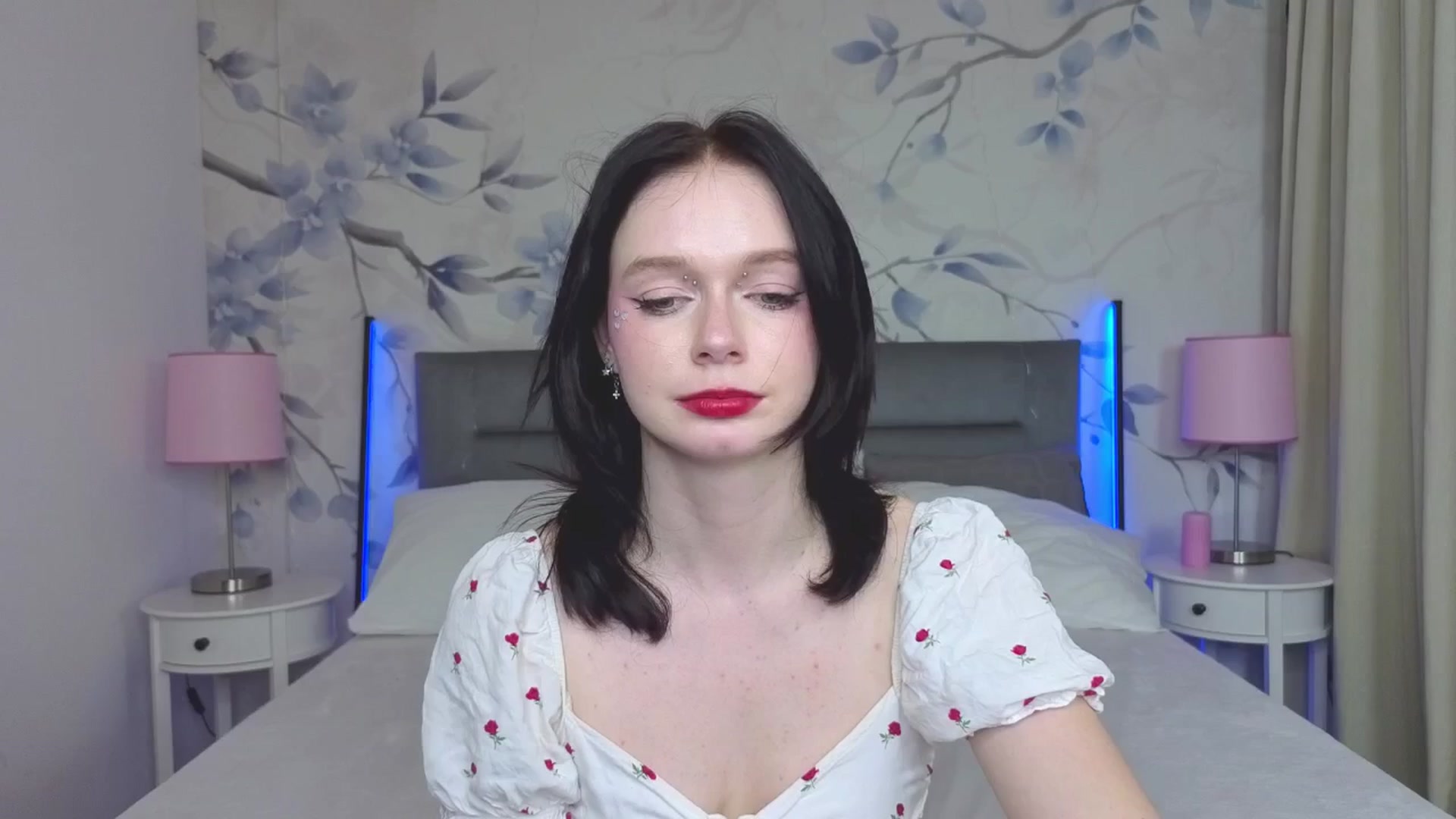 Gallery image thumbnail from Bucks_bunny's myfreecams stream on, 04/13/2026, 22:25 image 1 of 20