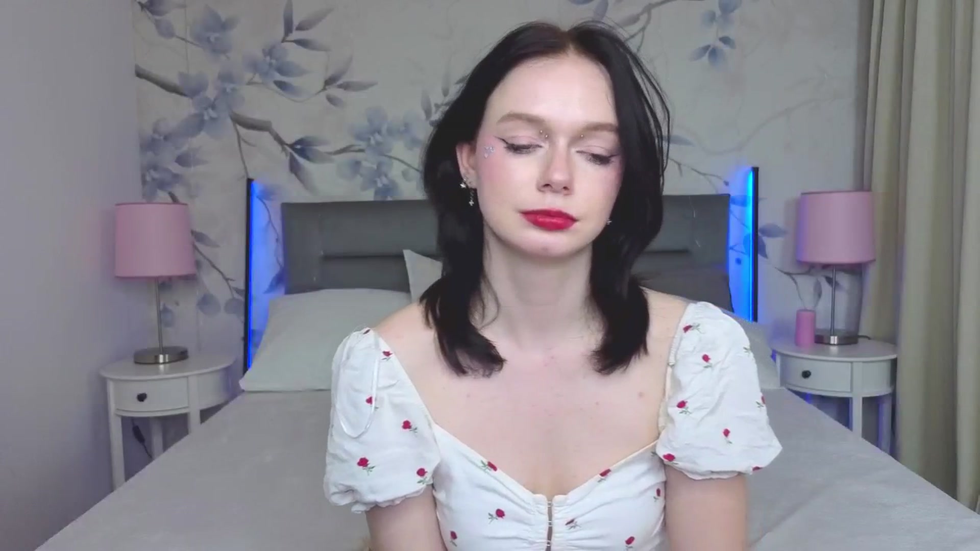 Gallery image thumbnail from Bucks_bunny's myfreecams stream on, 04/13/2026, 23:26 image 10 of 20