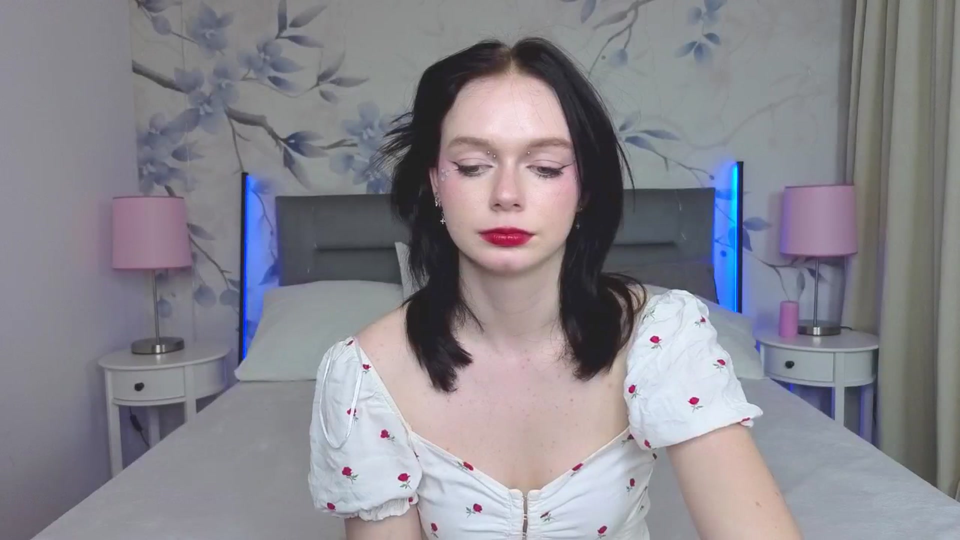 Gallery image thumbnail from Bucks_bunny's myfreecams stream on, 04/13/2026, 23:26 image 14 of 20