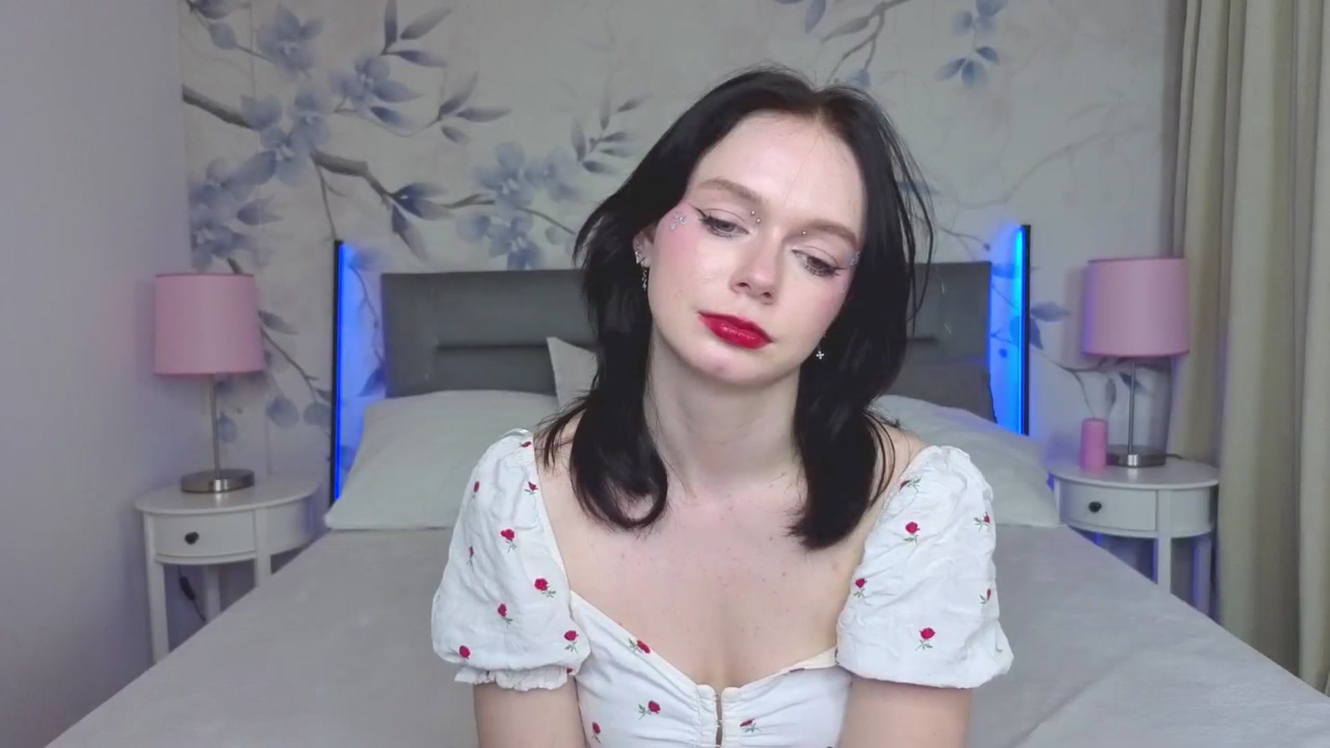 Gallery image thumbnail from Bucks_bunny's myfreecams stream on, 04/13/2026, 23:26 image 17 of 20