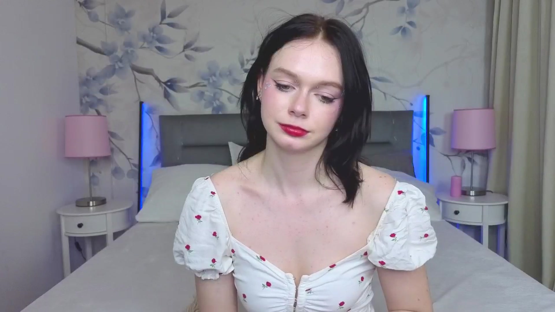 Gallery image thumbnail from Bucks_bunny's myfreecams stream on, 04/13/2026, 23:26 image 2 of 20