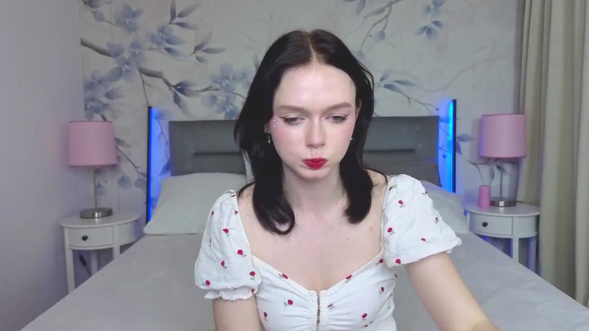 Gallery image thumbnail from Bucks_bunny's myfreecams stream on, 04/13/2026, 23:26 image 18 of 20