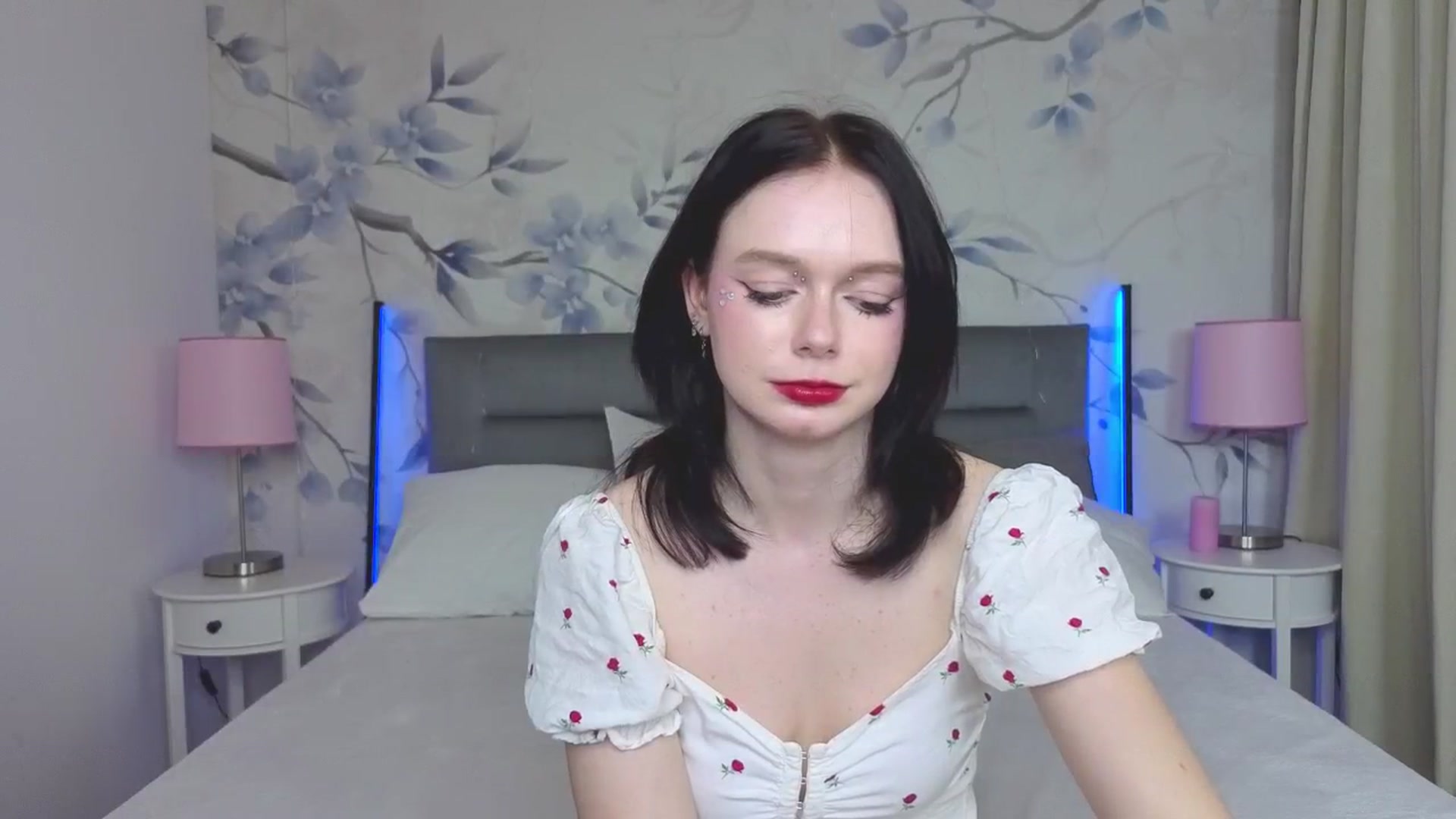 Gallery image thumbnail from Bucks_bunny's myfreecams stream on, 04/13/2026, 23:43 image 10 of 20