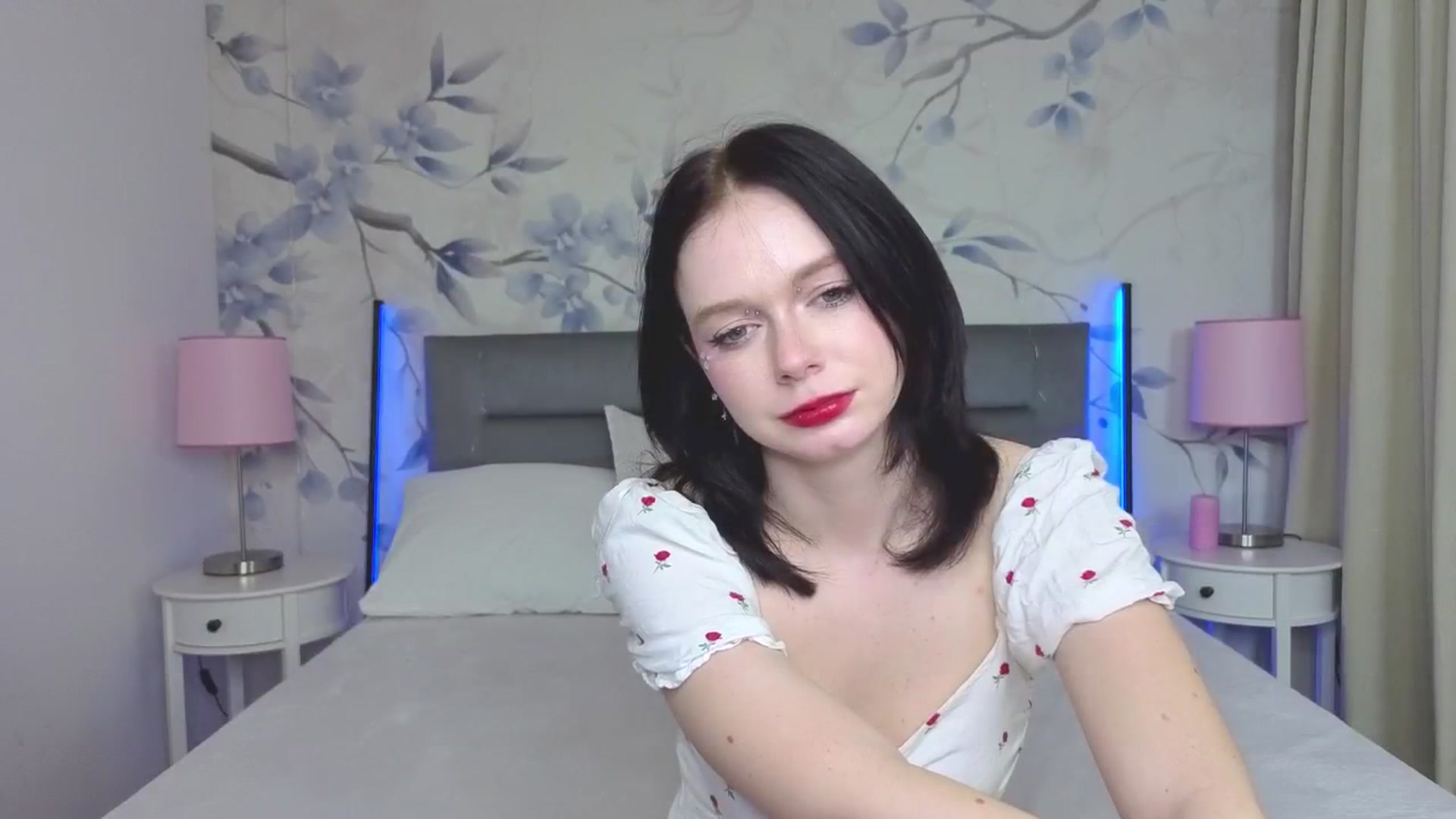 Gallery image thumbnail from Bucks_bunny's myfreecams stream on, 04/13/2026, 23:43 image 8 of 20