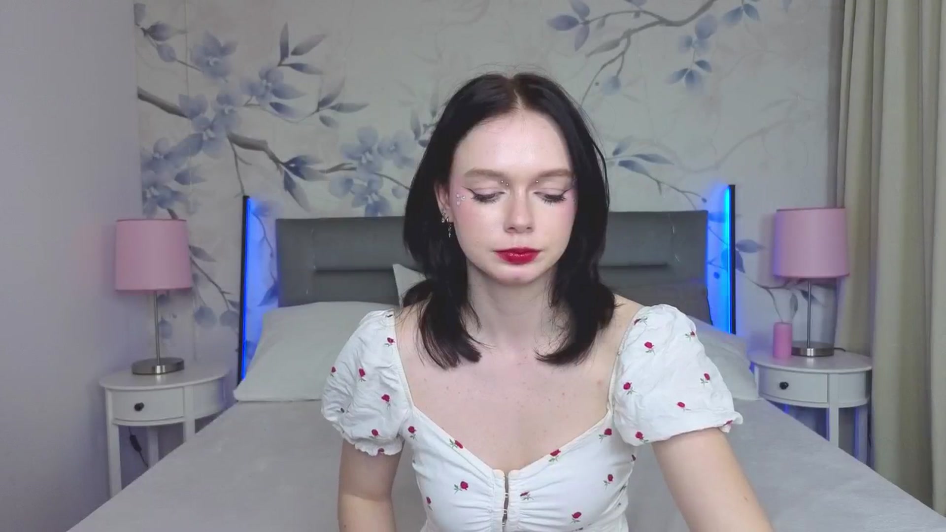Gallery image thumbnail from Bucks_bunny's myfreecams stream on, 04/13/2026, 23:43 image 13 of 20