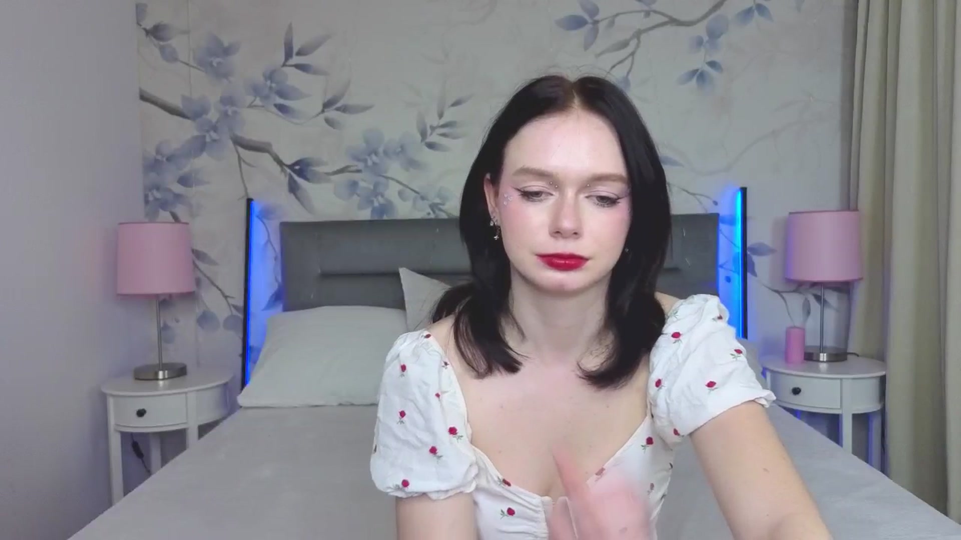 Gallery image thumbnail from Bucks_bunny's myfreecams stream on, 04/13/2026, 23:43 image 5 of 20