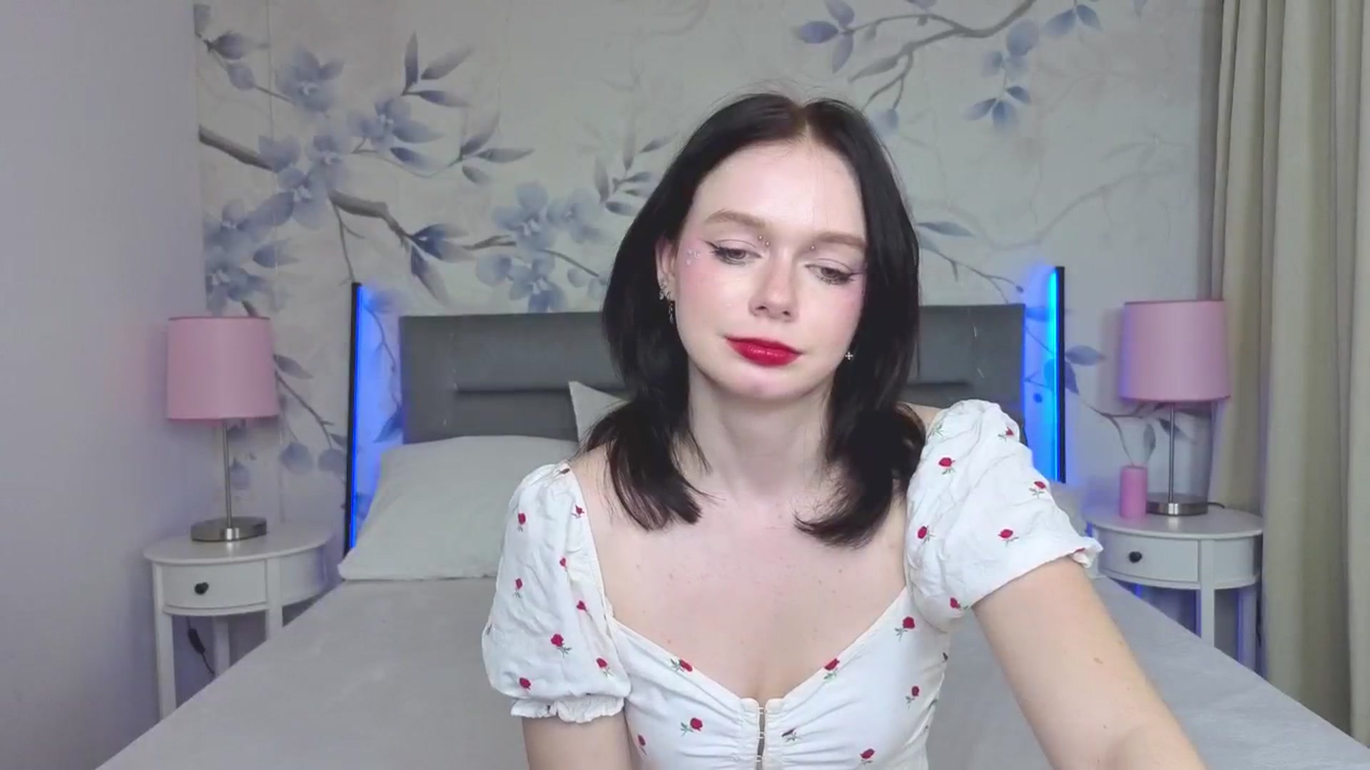 Gallery image thumbnail from Bucks_bunny's myfreecams stream on, 04/13/2026, 23:43 image 12 of 20