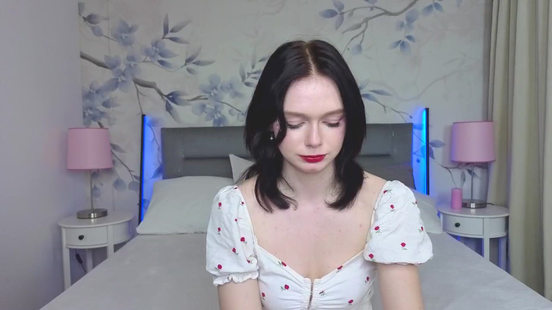 Gallery image thumbnail from Bucks_bunny's myfreecams stream on, 04/13/2026, 23:43 image 3 of 20
