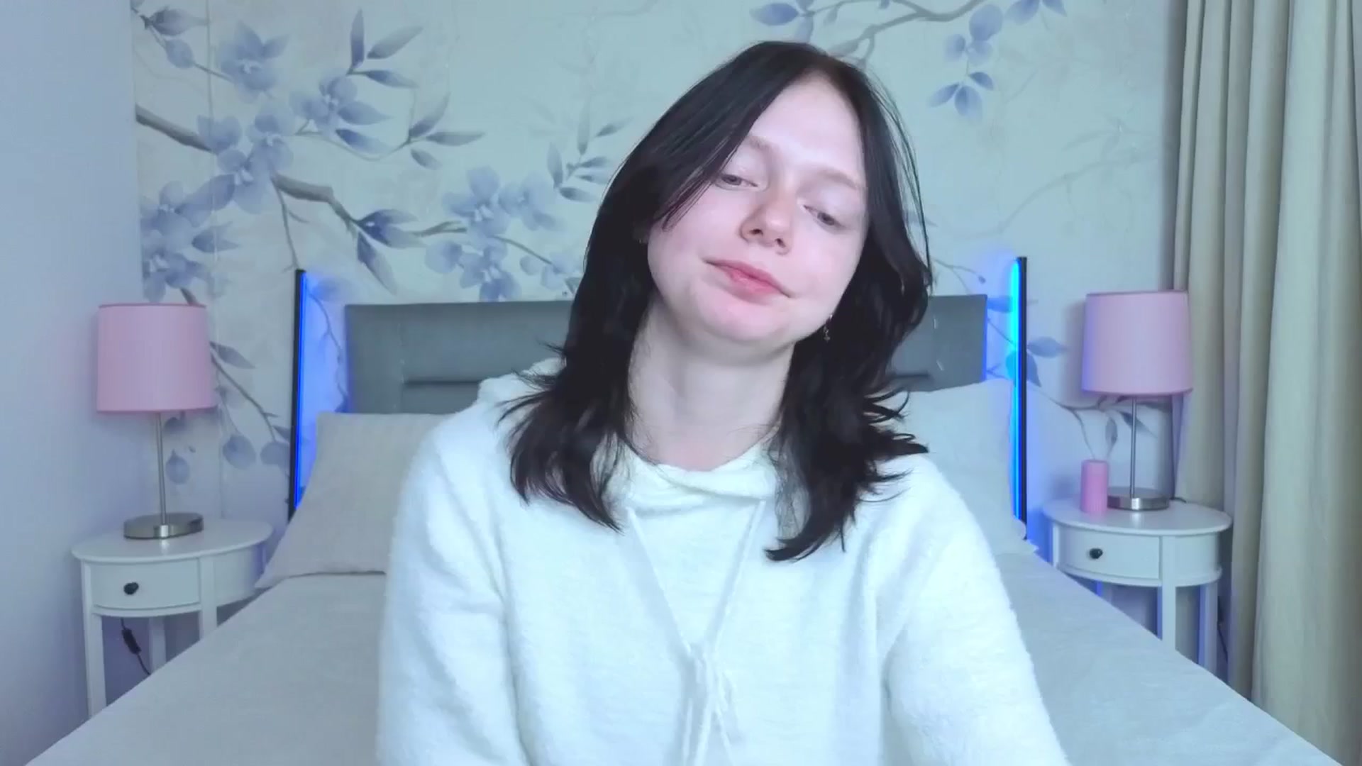 Gallery image thumbnail from Bucks_bunny's myfreecams stream on, 04/14/2026, 23:14 image 8 of 20