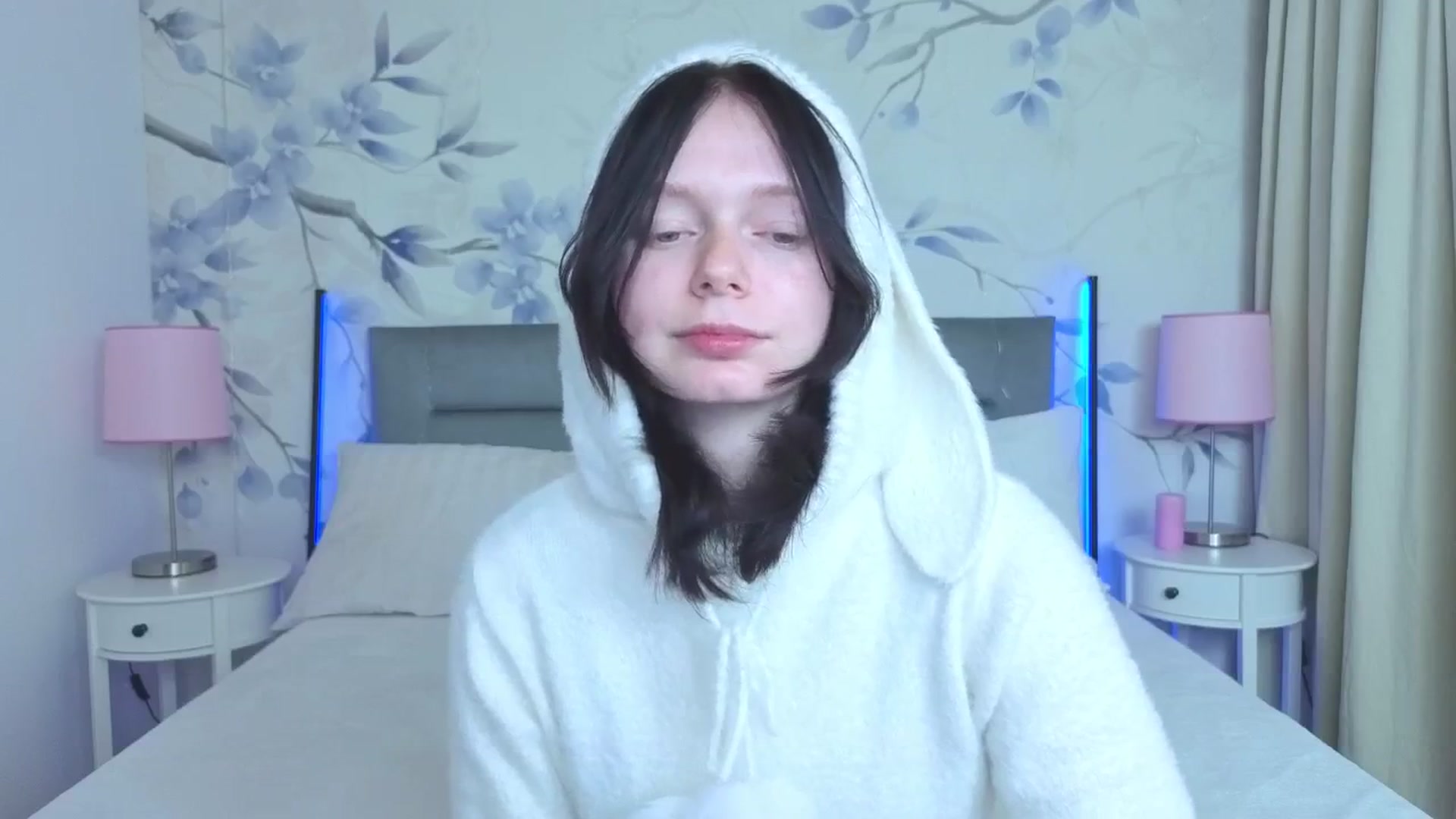 Gallery image thumbnail from Bucks_bunny's myfreecams stream on, 04/14/2026, 23:14 image 20 of 20