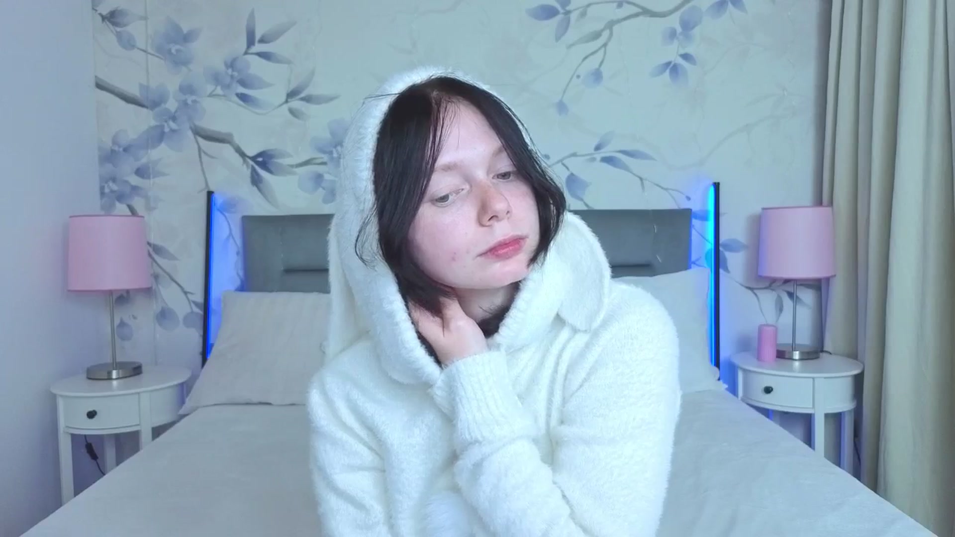 Gallery image thumbnail from Bucks_bunny's myfreecams stream on, 04/14/2026, 23:27 image 9 of 20