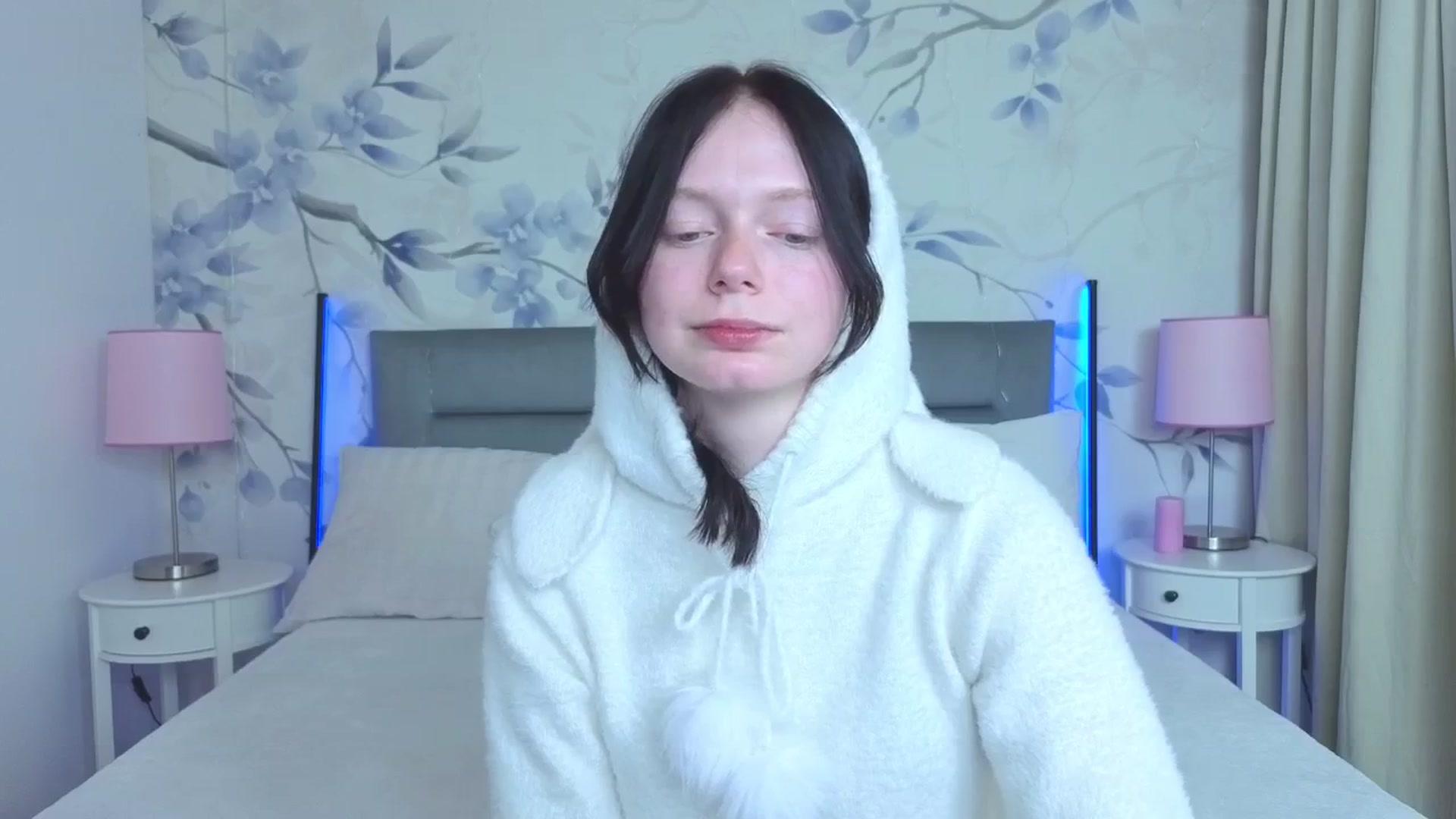 Gallery image thumbnail from Bucks_bunny's myfreecams stream on, 04/15/2026, 02:13 image 13 of 20