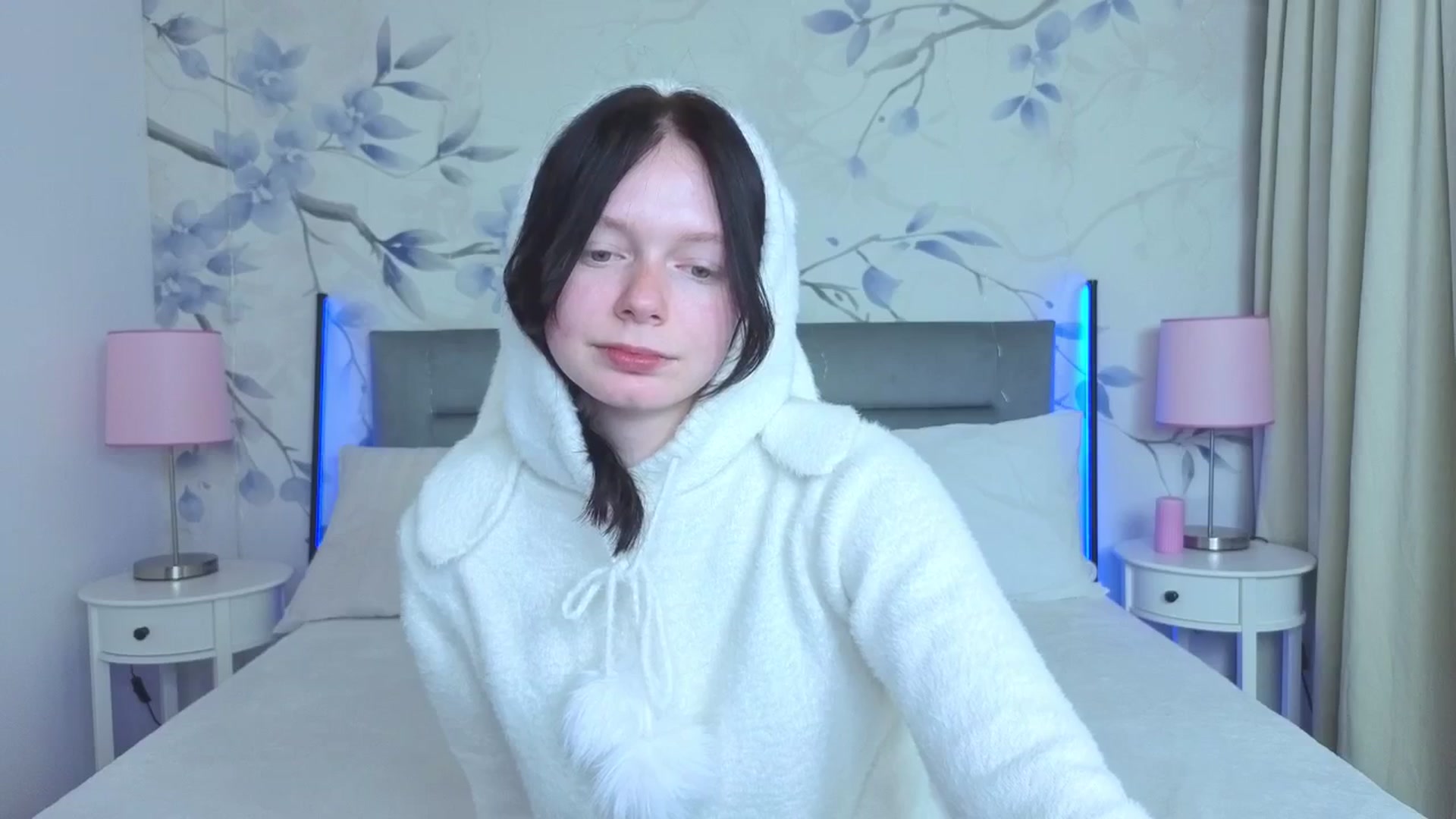 Gallery image thumbnail from Bucks_bunny's myfreecams stream on, 04/15/2026, 02:13 image 12 of 20