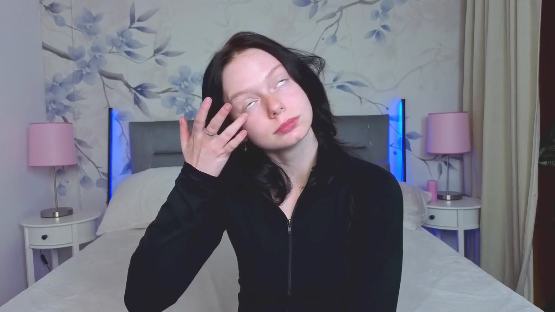 Gallery image thumbnail from Bucks_bunny's myfreecams stream on, 04/17/2026, 24:09 image 8 of 20