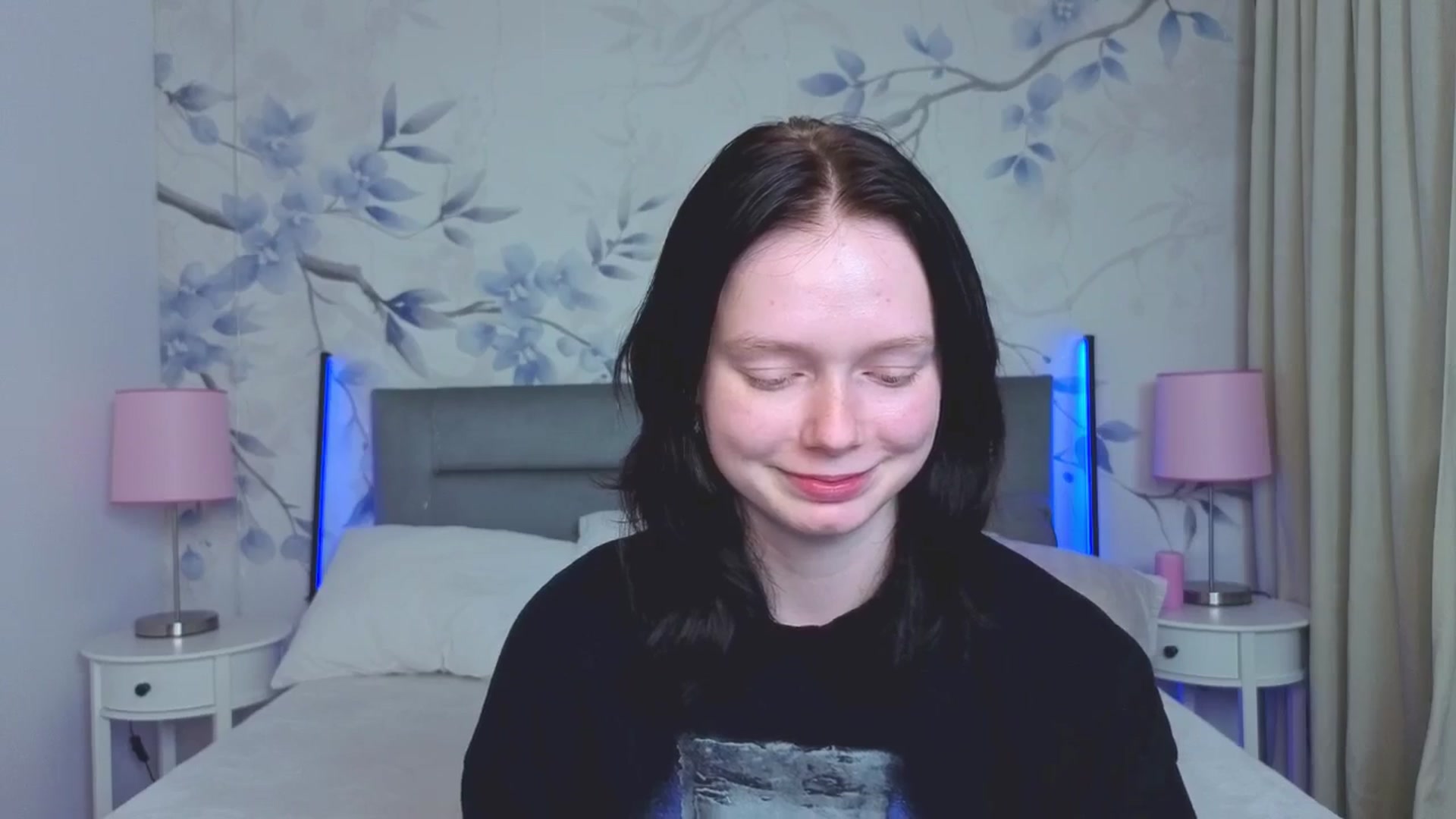 Gallery image thumbnail from Bucks_bunny's myfreecams stream on, 04/17/2026, 23:08 image 19 of 20