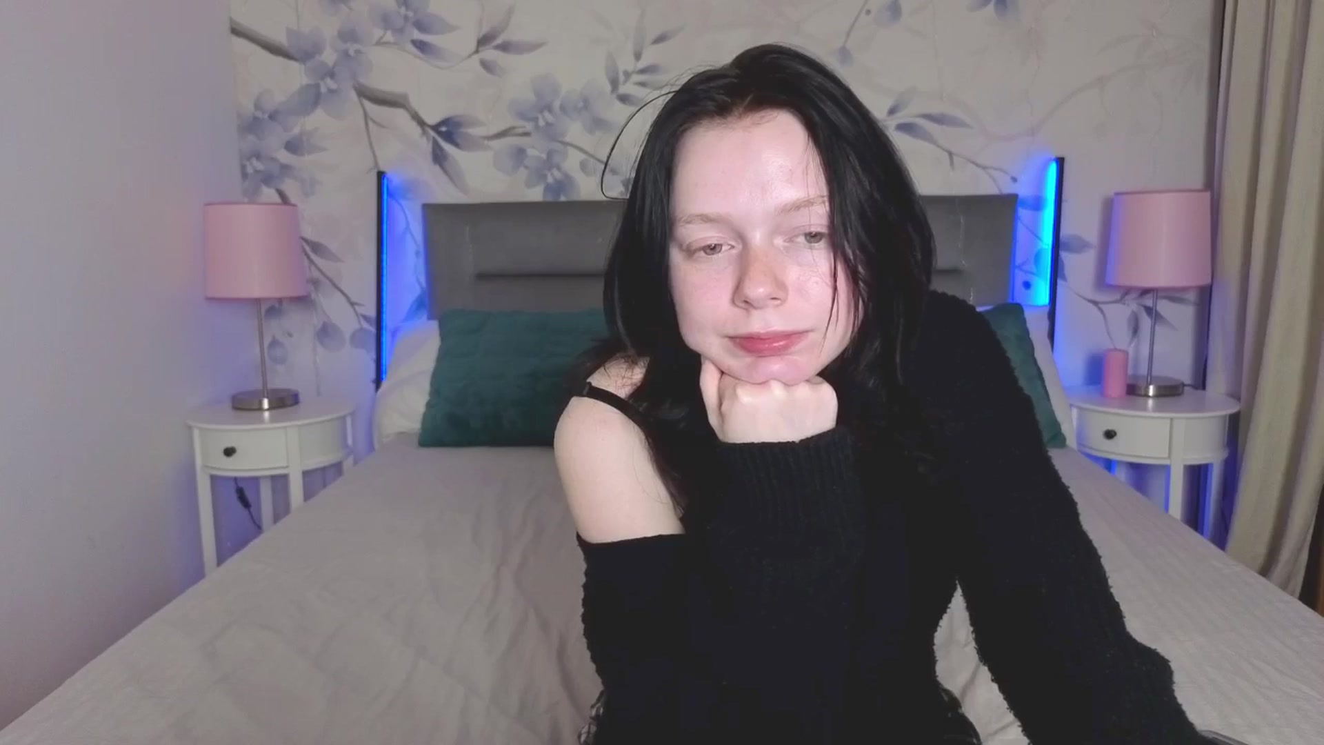 Gallery image thumbnail from Bucks_bunny's myfreecams stream on, 04/21/2026, 24:19 image 6 of 20