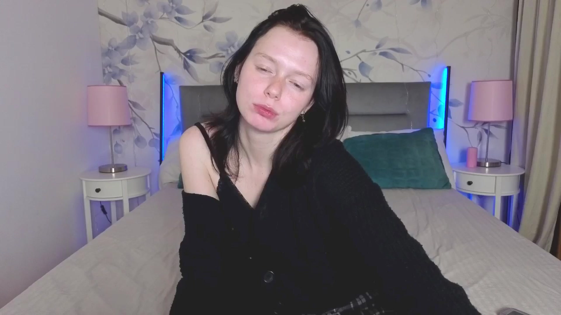Gallery image thumbnail from Bucks_bunny's myfreecams stream on, 04/21/2026, 24:19 image 5 of 20