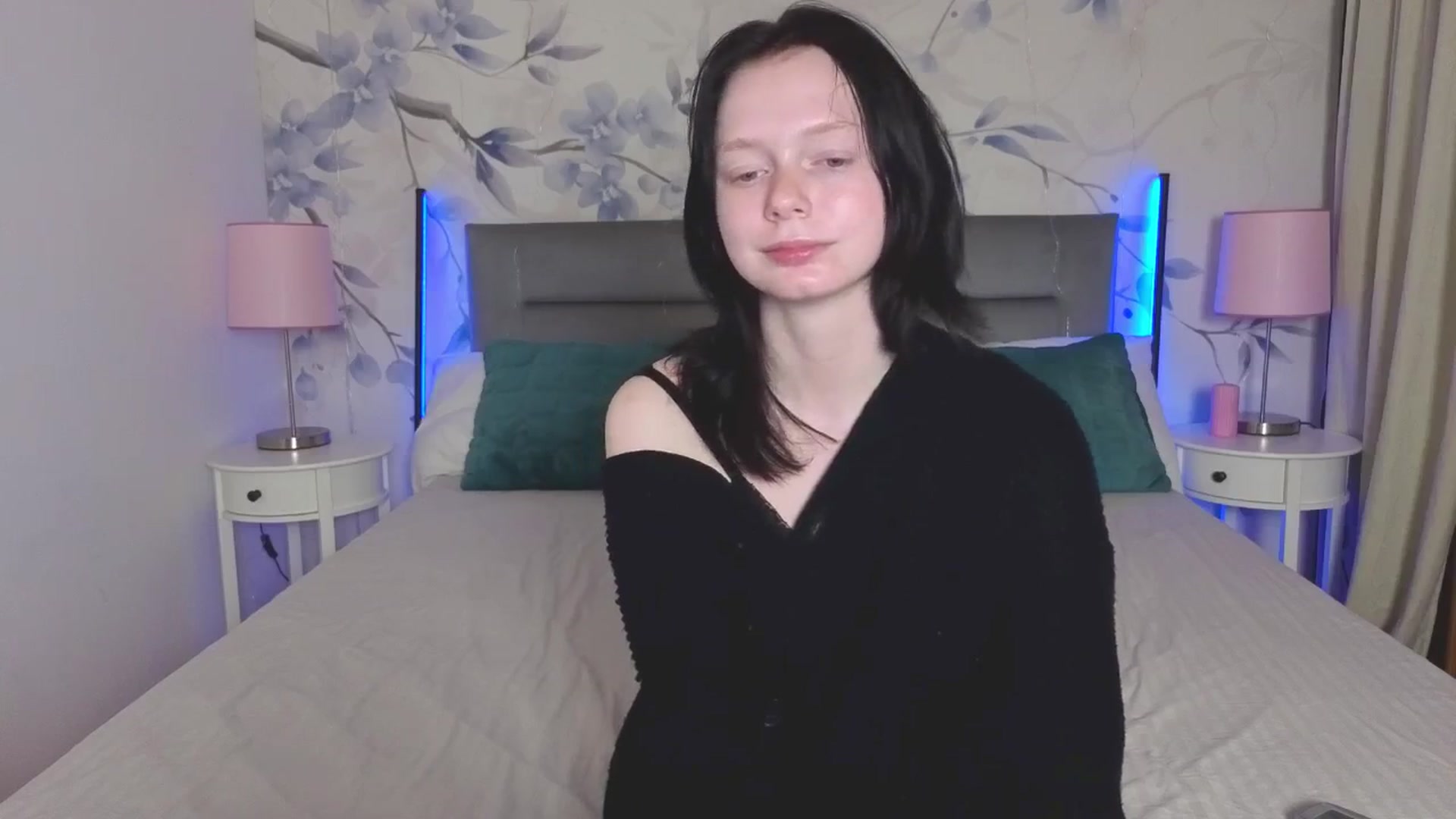 Gallery image thumbnail from Bucks_bunny's myfreecams stream on, 04/21/2026, 24:19 image 16 of 20