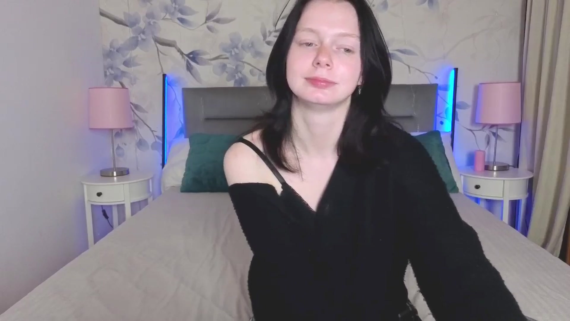 Gallery image thumbnail from Bucks_bunny's myfreecams stream on, 04/21/2026, 24:19 image 7 of 20