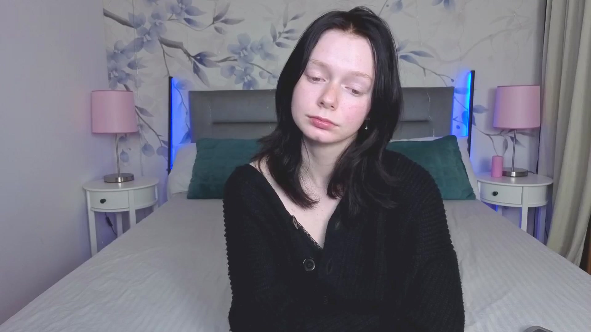 Gallery image thumbnail from Bucks_bunny's myfreecams stream on, 04/21/2026, 24:52 image 16 of 20
