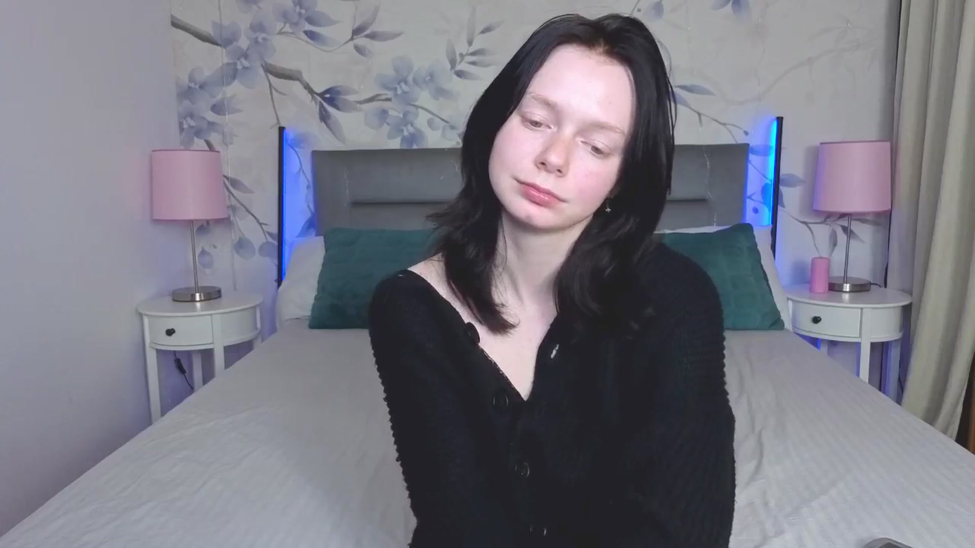 Gallery image thumbnail from Bucks_bunny's myfreecams stream on, 04/21/2026, 24:52 image 2 of 20