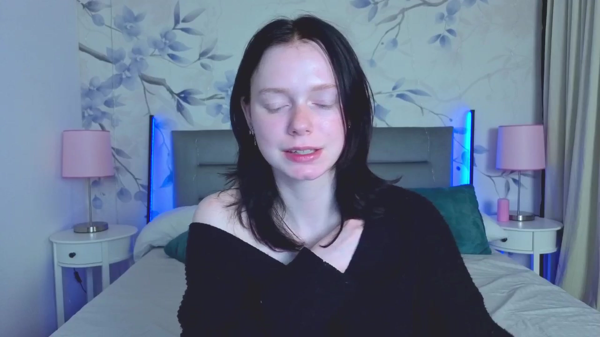 Gallery image thumbnail from Bucks_bunny's myfreecams stream on, 04/21/2026, 23:41 image 13 of 20