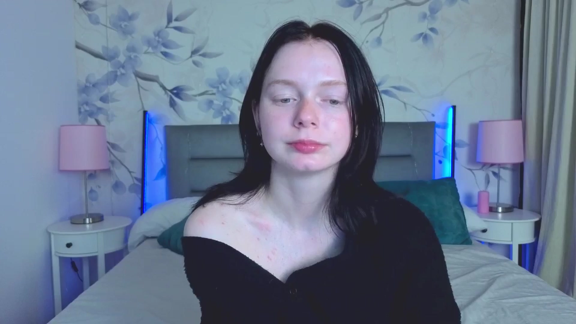 Gallery image thumbnail from Bucks_bunny's myfreecams stream on, 04/21/2026, 23:41 image 4 of 20