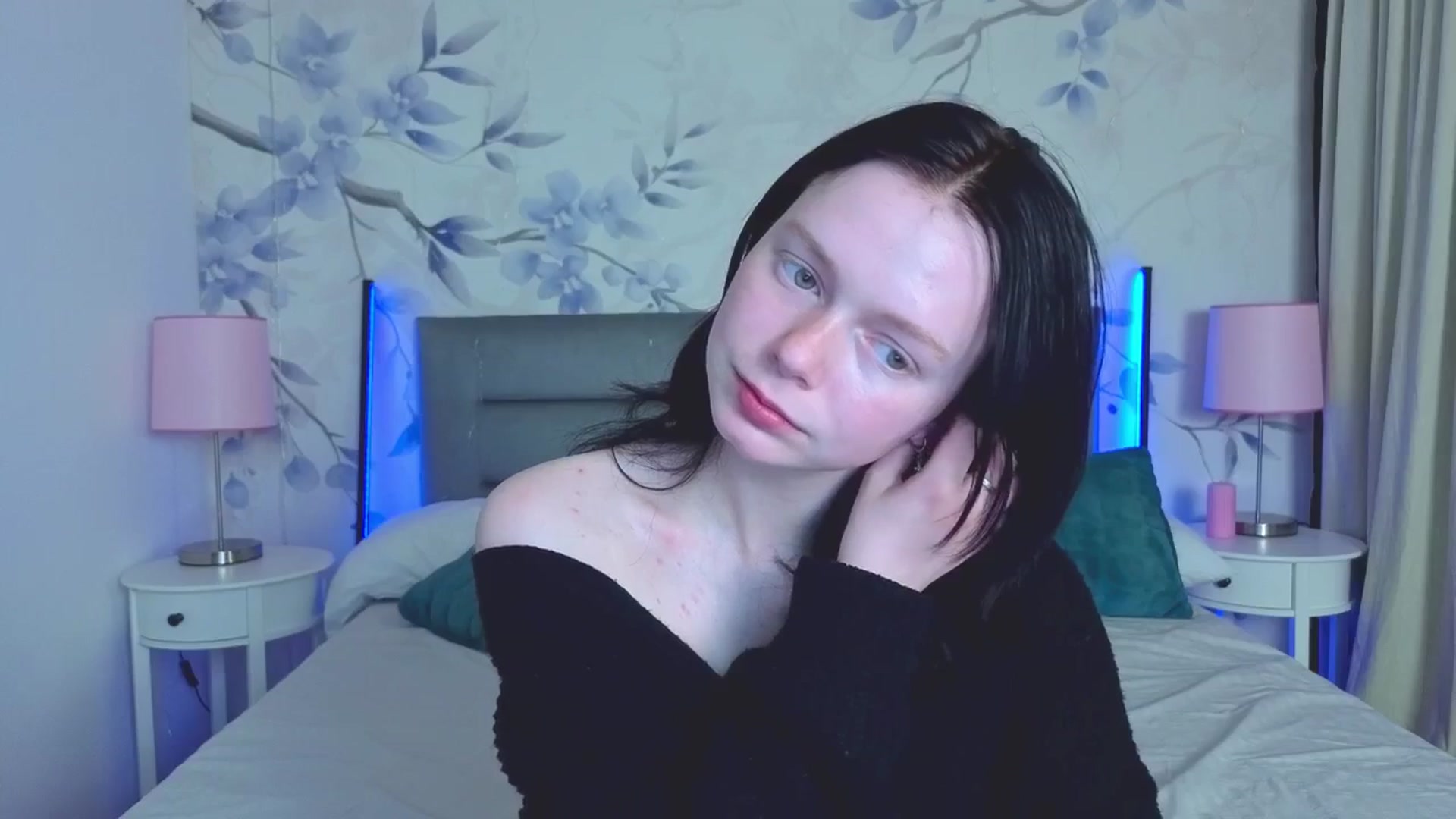Gallery image thumbnail from Bucks_bunny's myfreecams stream on, 04/21/2026, 23:41 image 18 of 20