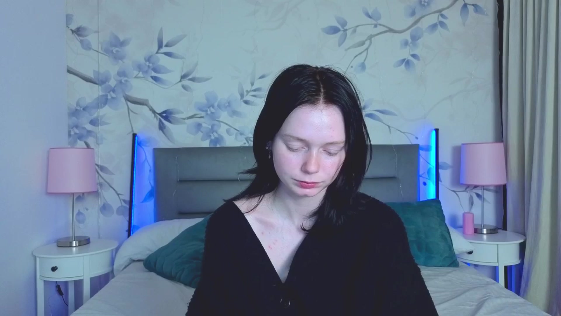 Gallery image thumbnail from Bucks_bunny's myfreecams stream on, 04/22/2026, 24:32 image 5 of 20