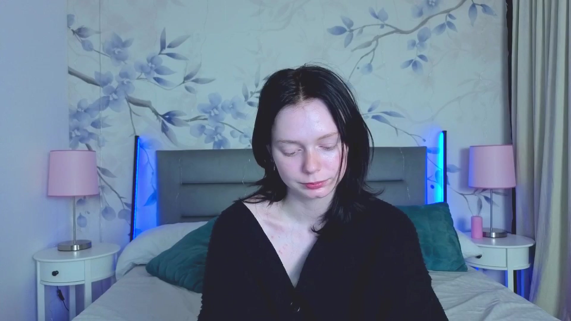 Gallery image thumbnail from Bucks_bunny's myfreecams stream on, 04/22/2026, 24:32 image 3 of 20