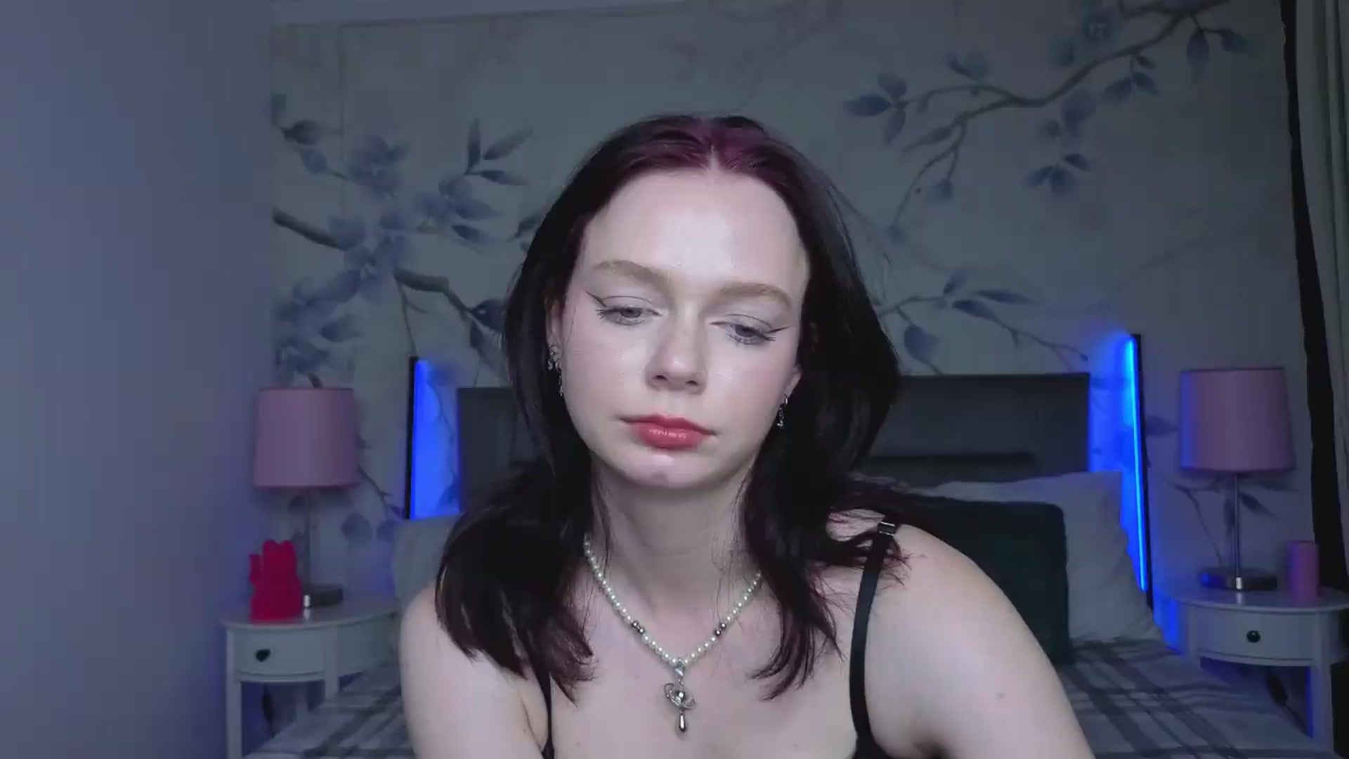 Gallery image thumbnail from Bucks_bunny's myfreecams stream on, 05/25/2026, 22:28 image 17 of 20