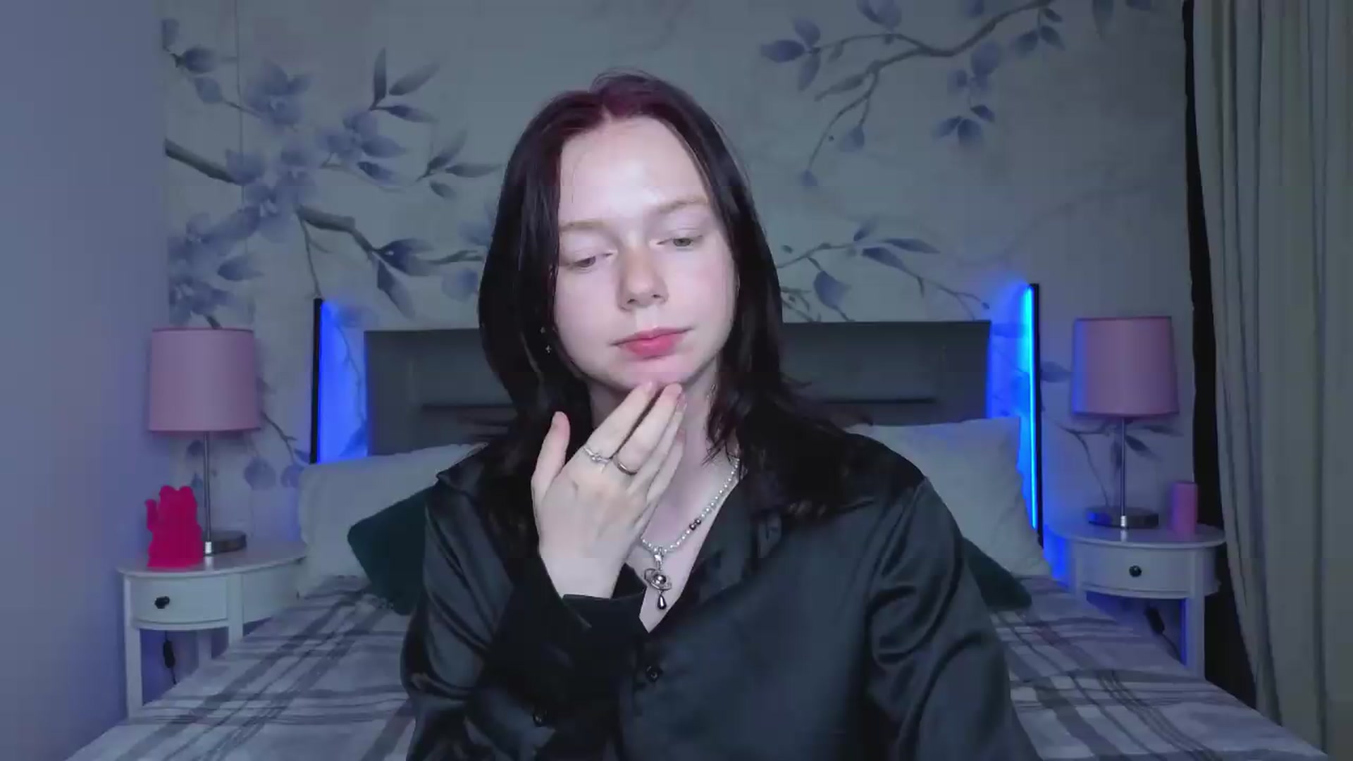 Gallery image thumbnail from Bucks_bunny's myfreecams stream on, 05/26/2026, 01:36 image 11 of 20