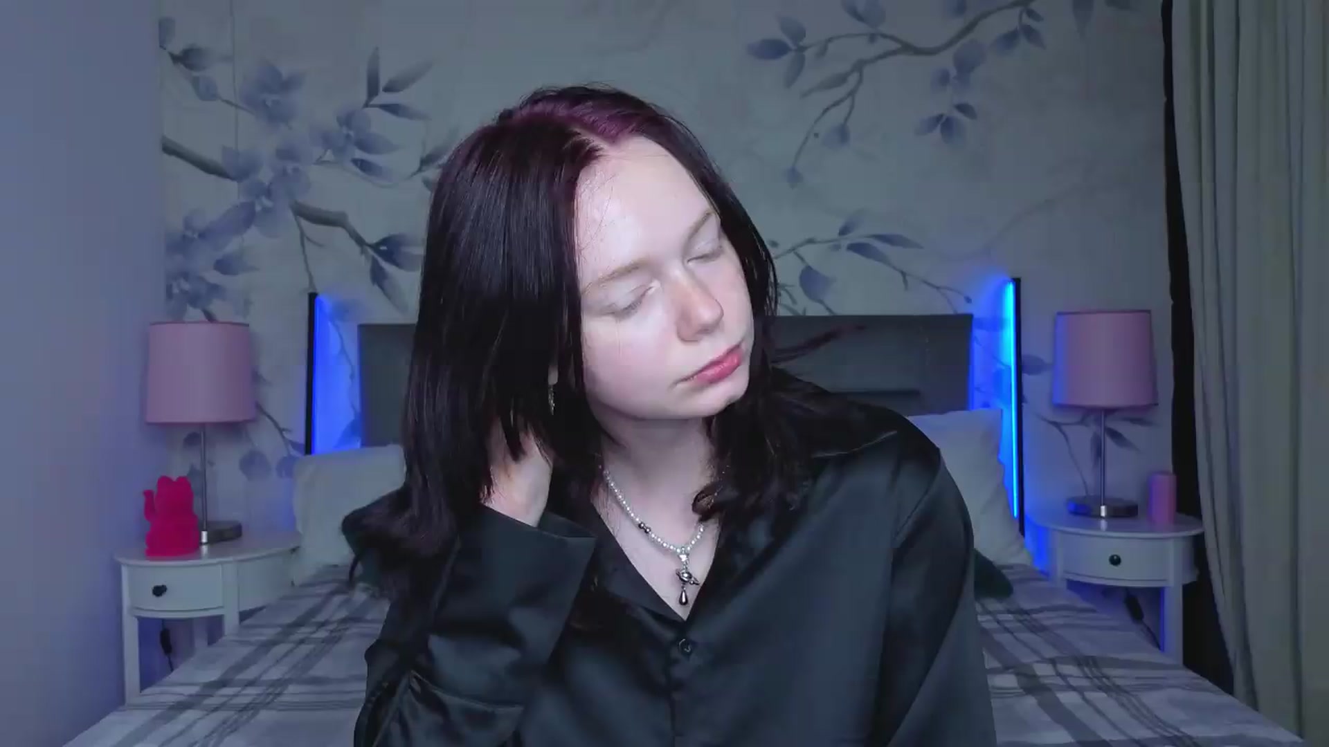 Gallery image thumbnail from Bucks_bunny's myfreecams stream on, 05/26/2026, 01:36 image 7 of 20