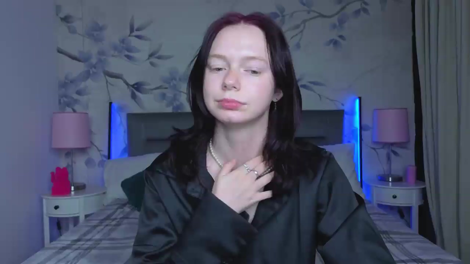 Gallery image thumbnail from Bucks_bunny's myfreecams stream on, 05/26/2026, 01:36 image 4 of 20