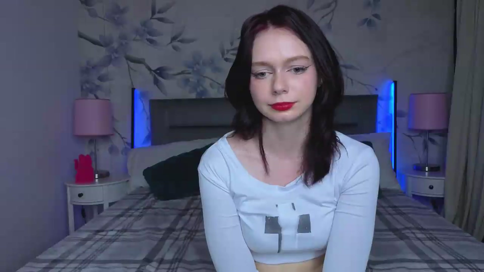 Gallery image thumbnail from Bucks_bunny's myfreecams stream on, 05/28/2026, 24:01 image 18 of 20