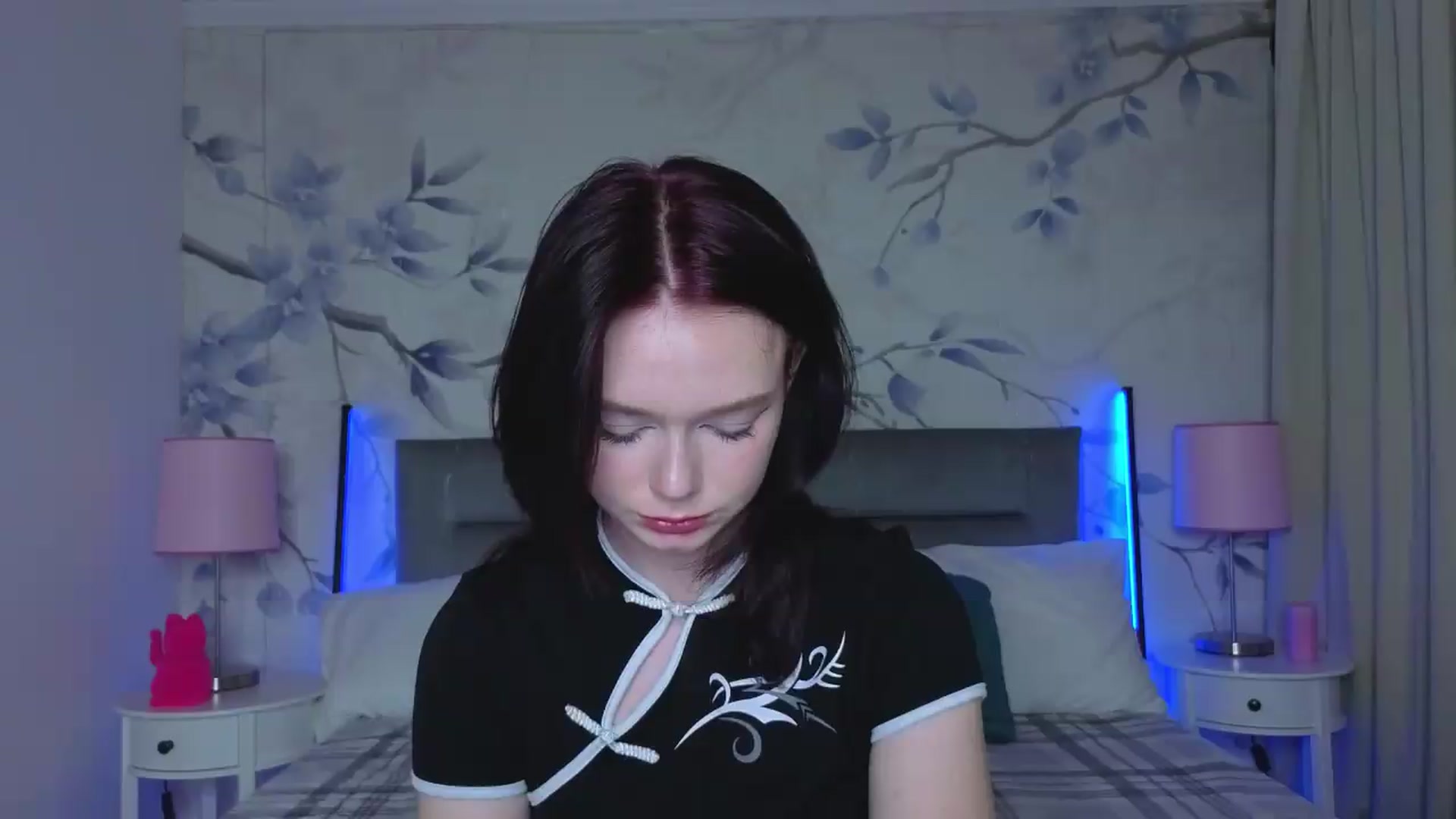 Gallery image thumbnail from Bucks_bunny's myfreecams stream on, 05/28/2026, 23:29 image 14 of 20