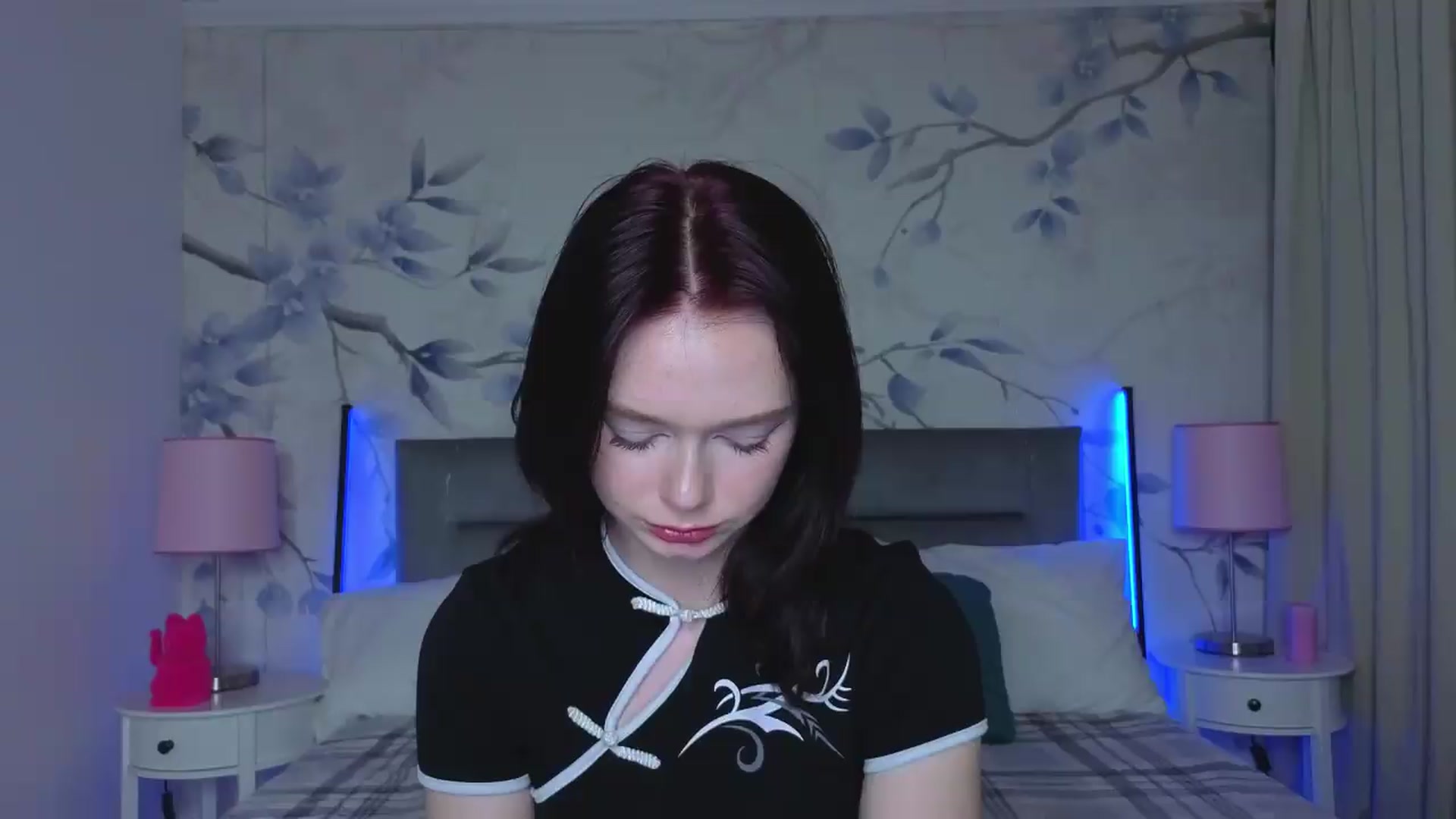Gallery image thumbnail from Bucks_bunny's myfreecams stream on, 05/28/2026, 23:29 image 13 of 20