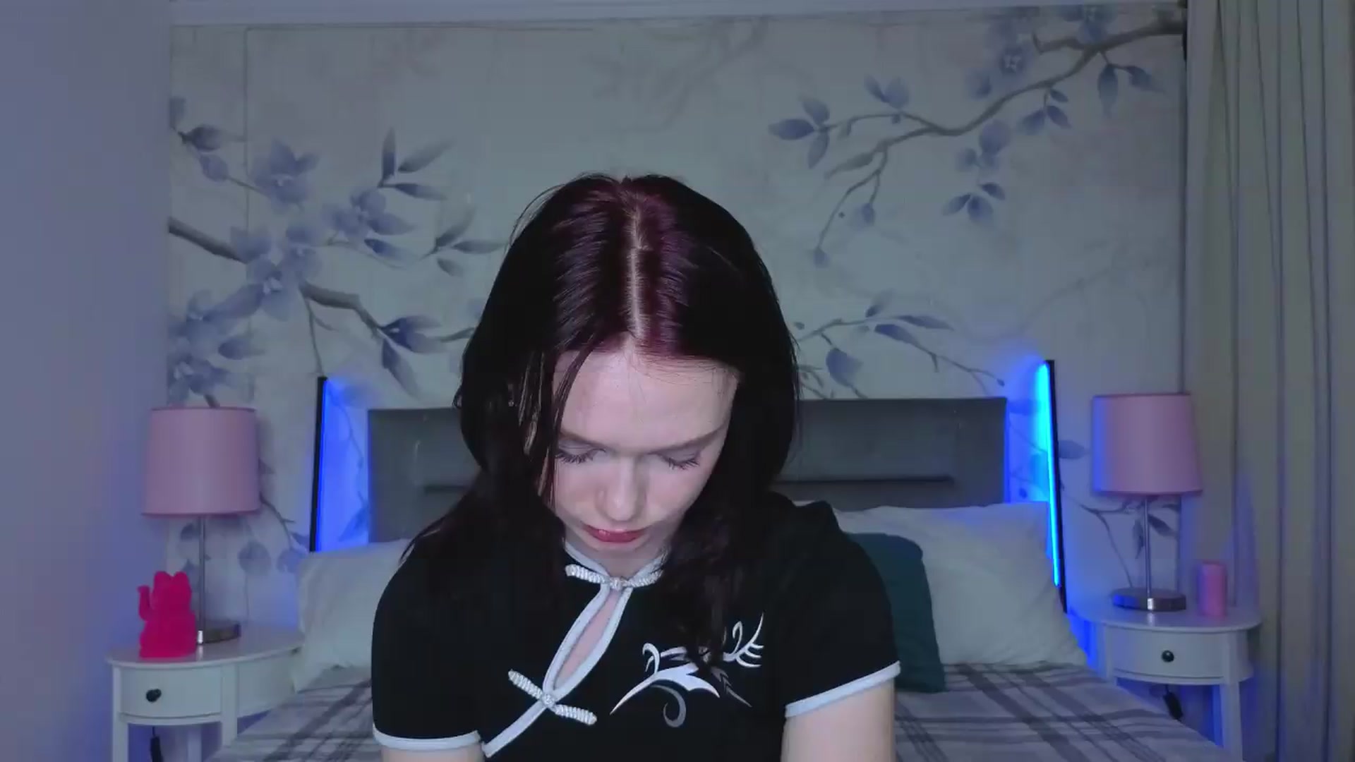 Gallery image thumbnail from Bucks_bunny's myfreecams stream on, 05/28/2026, 23:29 image 18 of 20