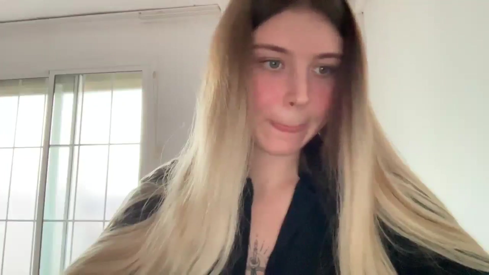 Gallery image thumbnail from BuckwheatLady's myfreecams stream on, 10/12/2025, 15:38 image 12 of 20
