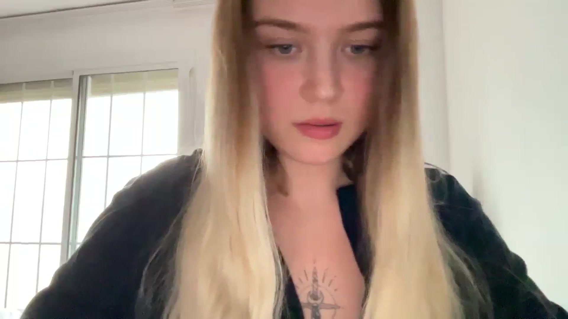 Gallery image thumbnail from BuckwheatLady's myfreecams stream on, 10/13/2025, 15:37 image 3 of 20