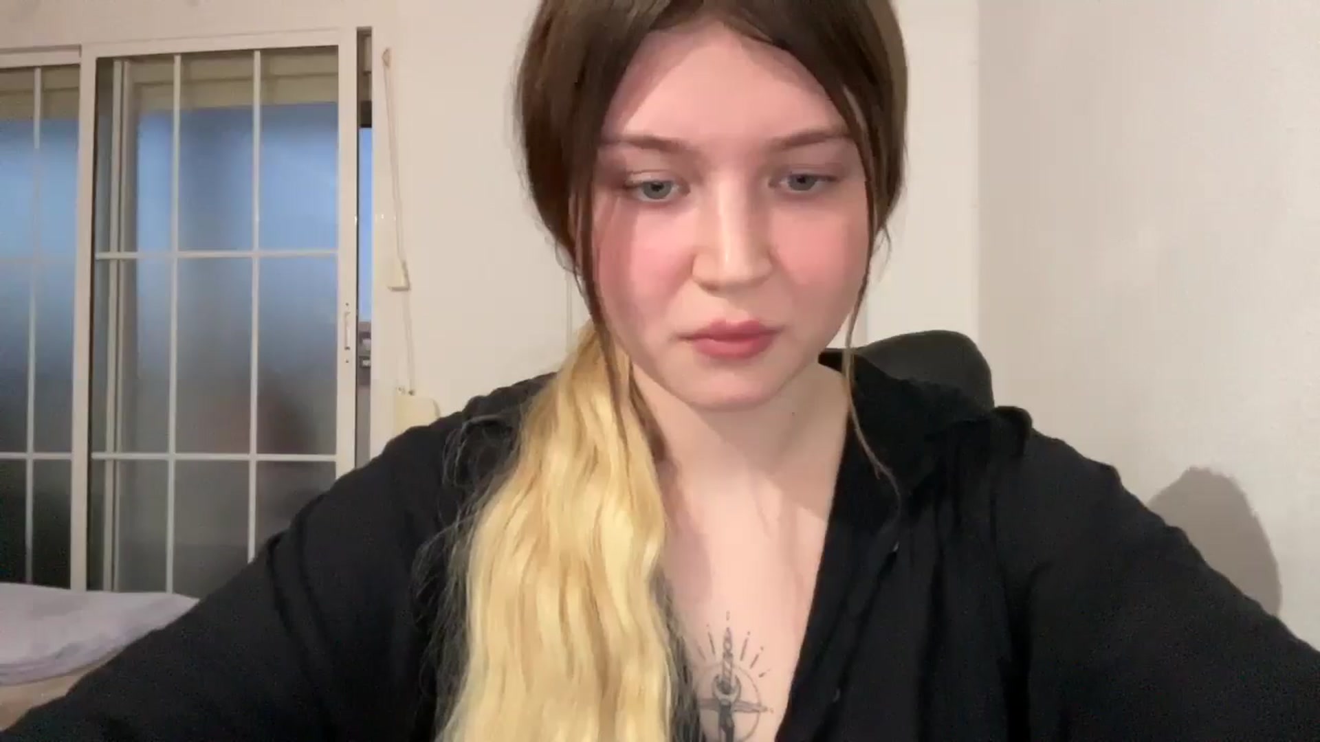 Gallery image thumbnail from BuckwheatLady's myfreecams stream on, 10/27/2025, 17:50 image 8 of 20