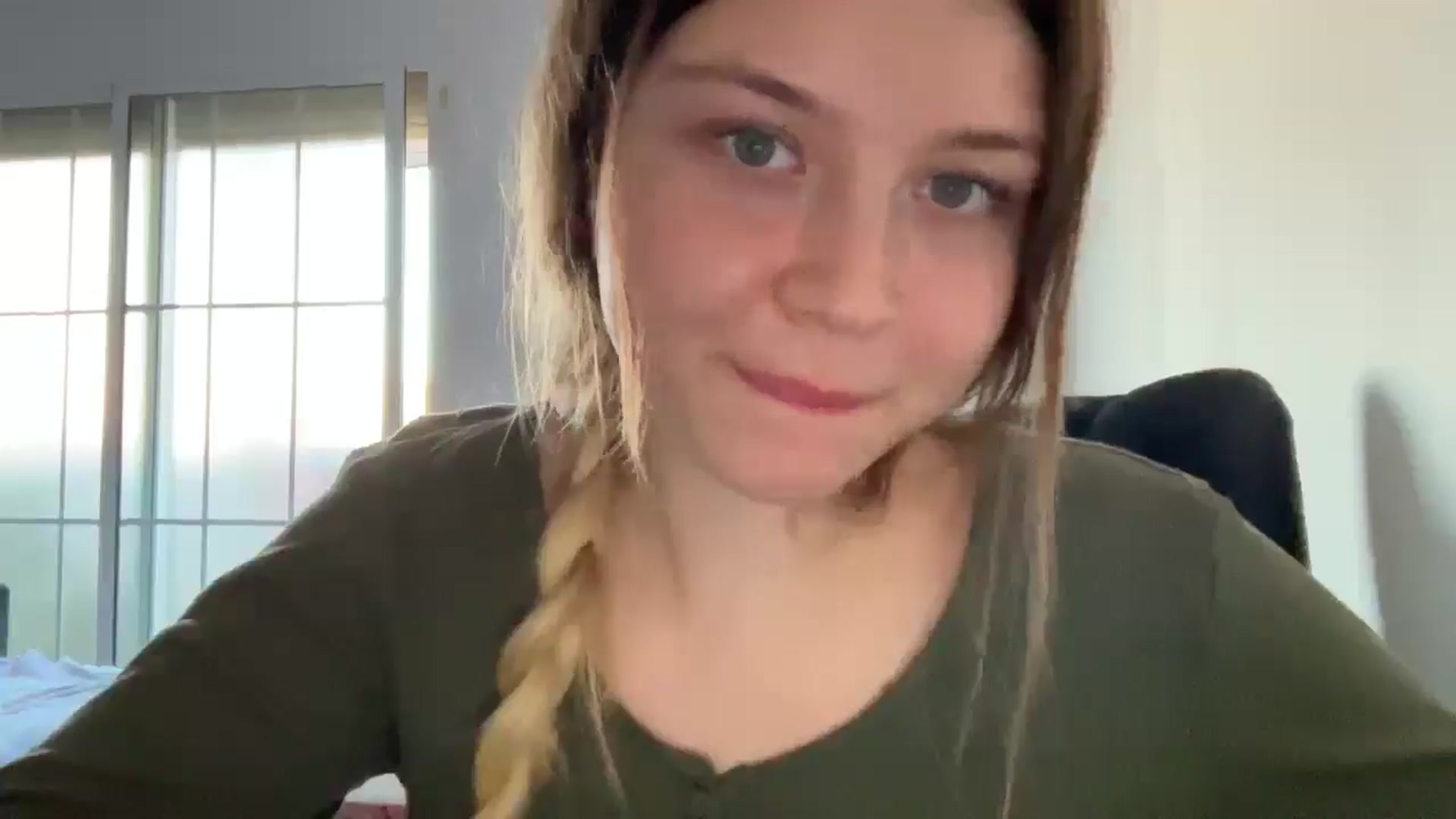 Gallery image thumbnail from BuckwheatLady's myfreecams stream on, 10/30/2025, 08:14 image 11 of 20