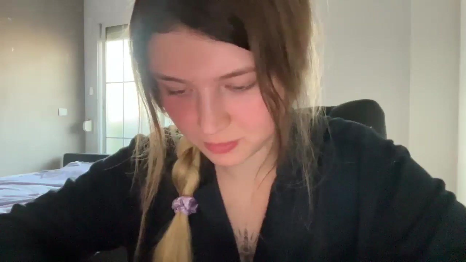 Gallery image thumbnail from BuckwheatLady's myfreecams stream on, 11/02/2025, 16:28 image 11 of 20