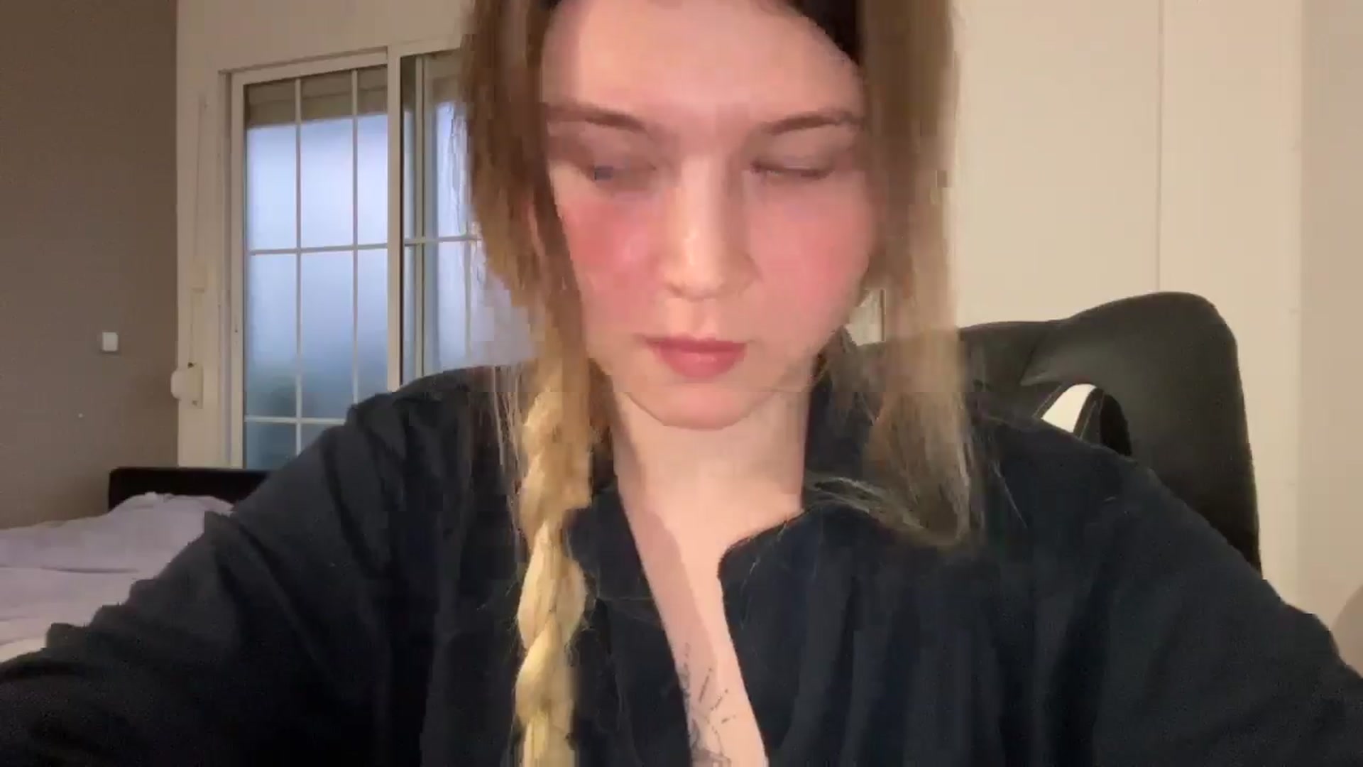 Gallery image thumbnail from BuckwheatLady's myfreecams stream on, 11/02/2025, 17:12 image 18 of 20