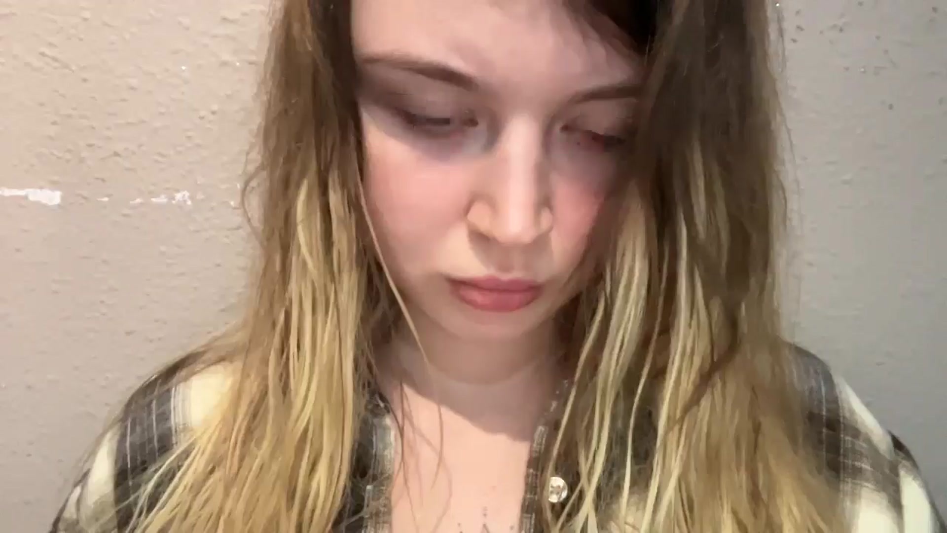 Gallery image thumbnail from BuckwheatLady's myfreecams stream on, 11/06/2025, 20:02 image 2 of 20