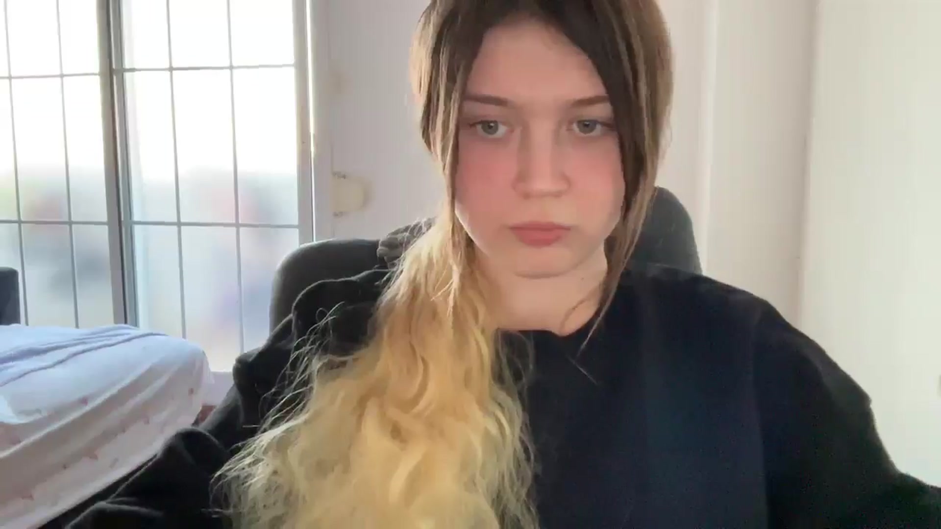 Gallery image thumbnail from BuckwheatLady's myfreecams stream on, 11/11/2025, 15:33 image 3 of 20