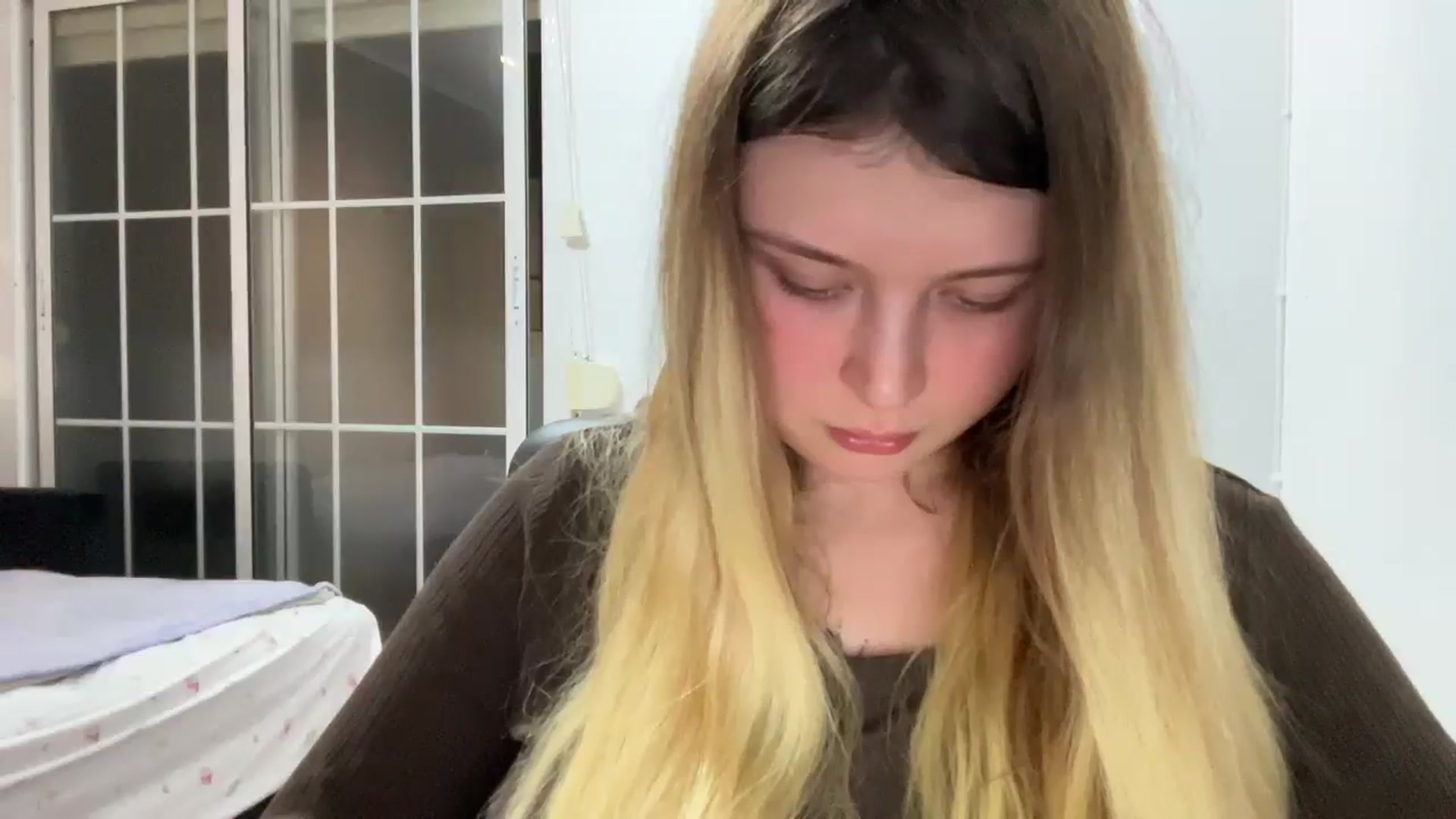 Gallery image thumbnail from BuckwheatLady's myfreecams stream on, 11/15/2025, 19:03 image 9 of 20