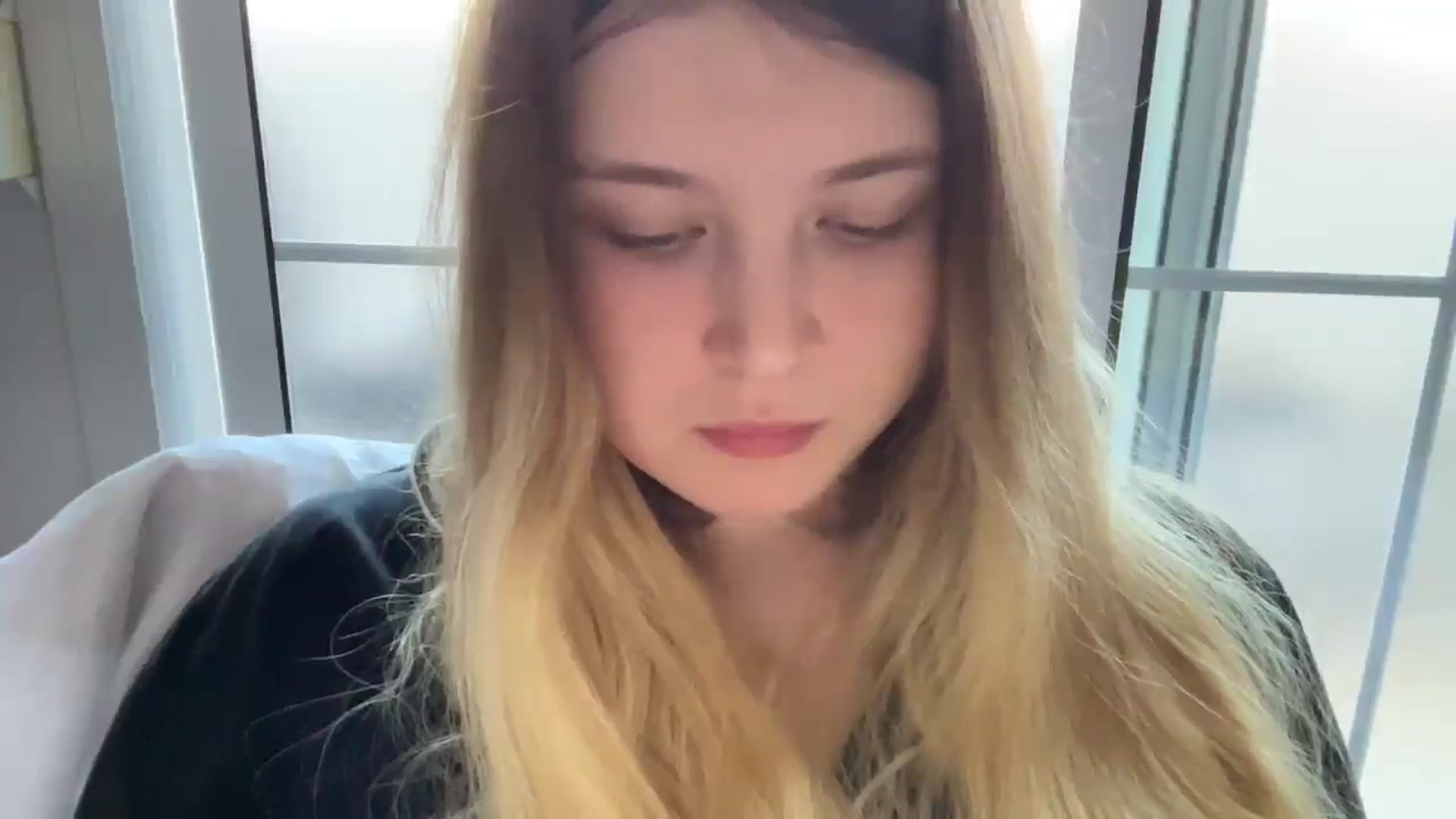Gallery image thumbnail from BuckwheatLady's myfreecams stream on, 11/16/2025, 09:54 image 6 of 20