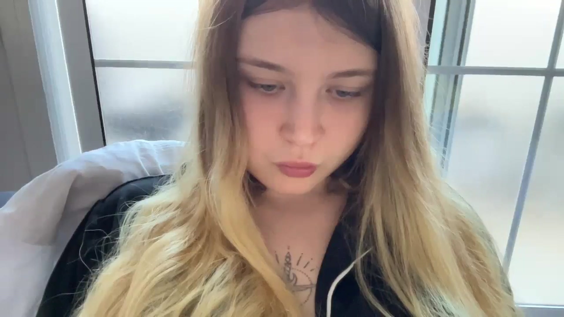 Gallery image thumbnail from BuckwheatLady's myfreecams stream on, 11/16/2025, 09:54 image 9 of 20